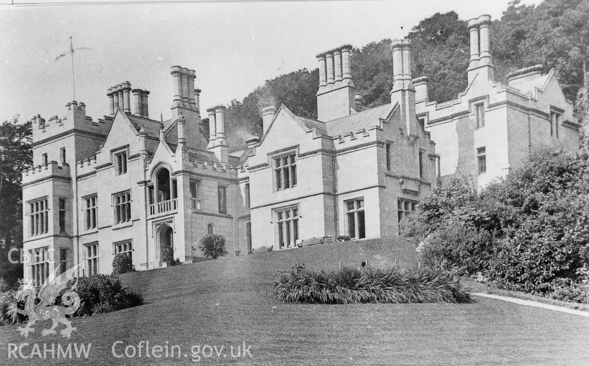 Black and white print of photo of Glyn Garth, Llandegfan, copied from an original loaned by Thomas Lloyd.