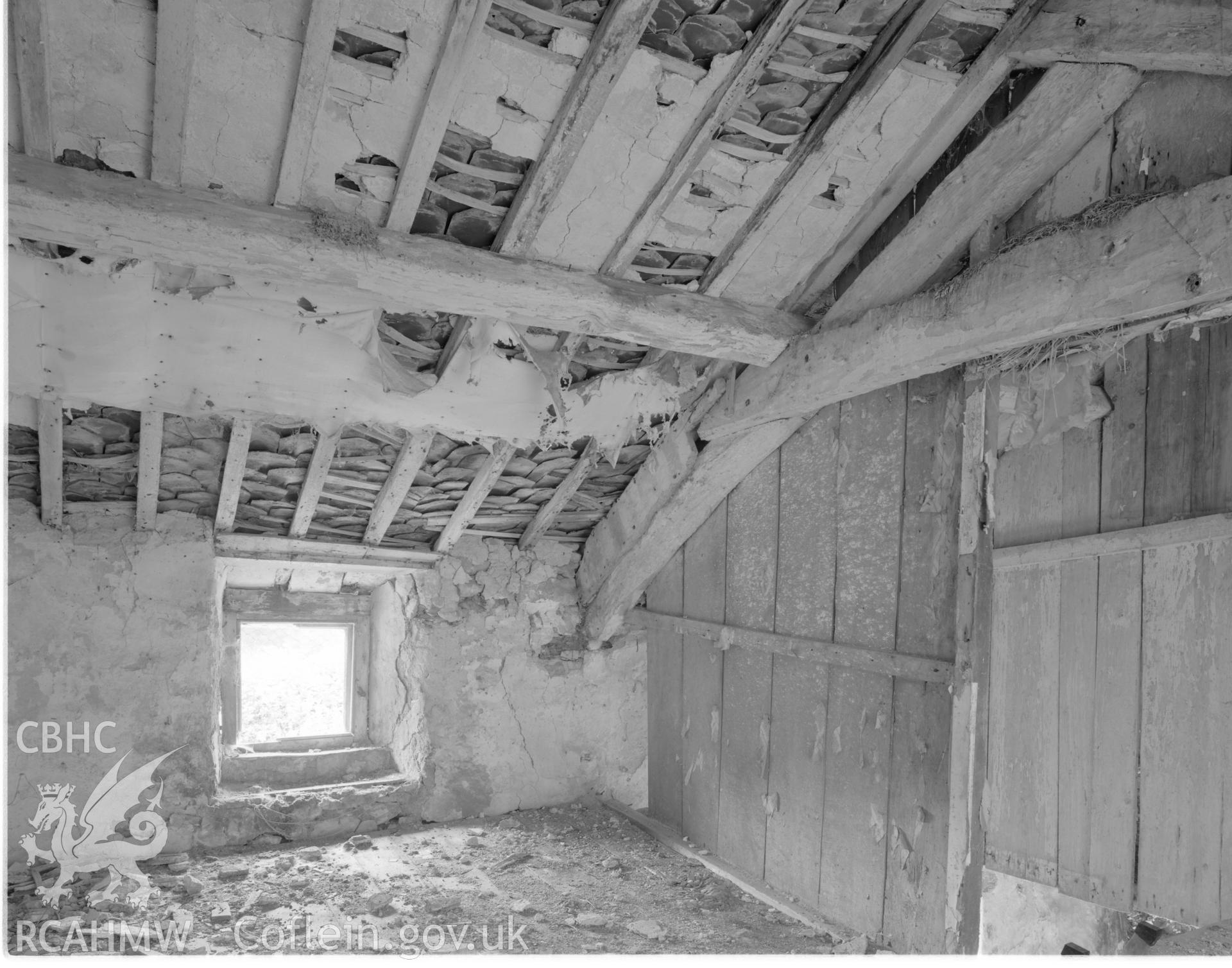 Interior, 1st floor, right hand room