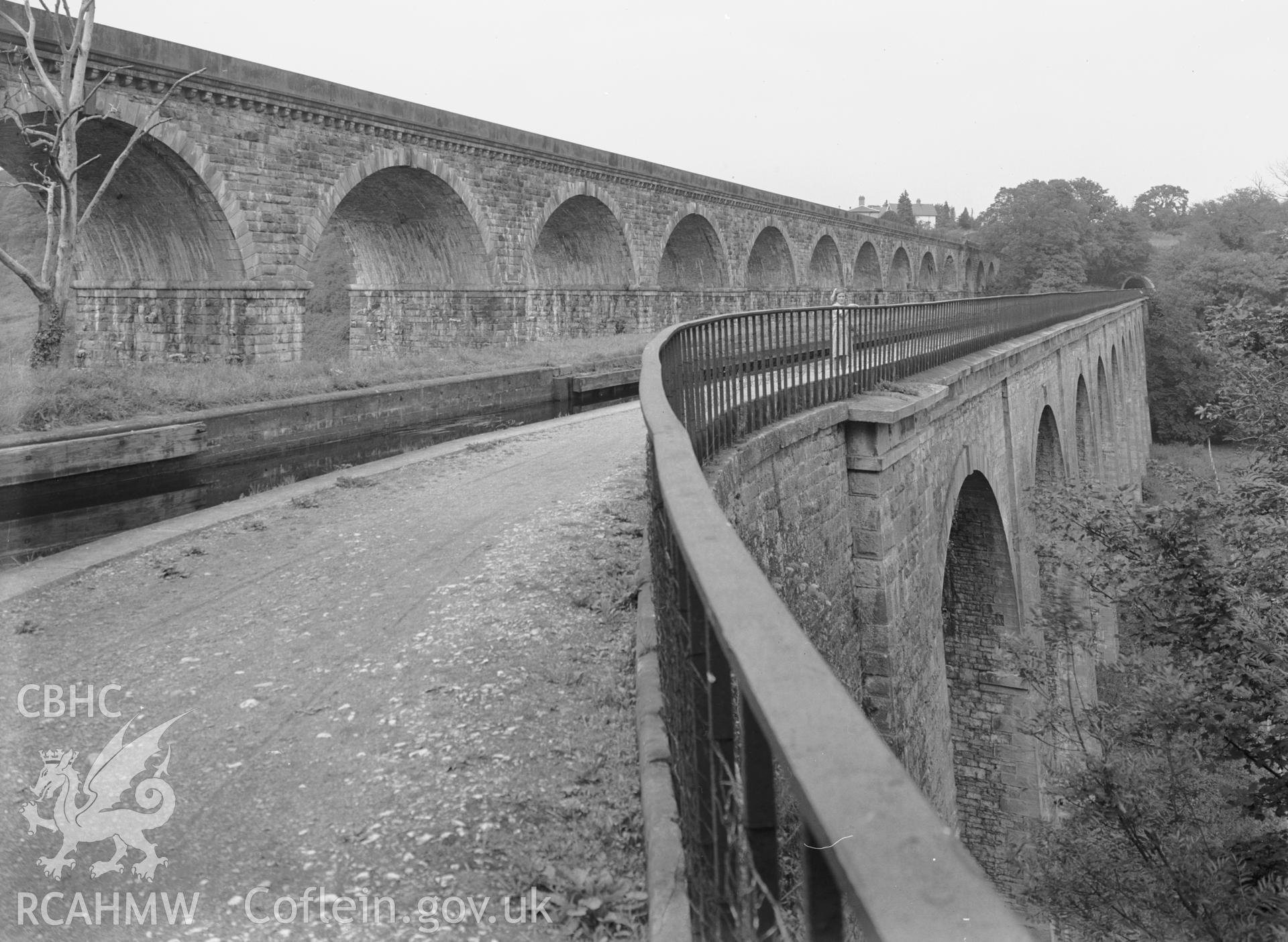 Black and white photograph showing Chirk Viaduct and Aqueduct (NPRN 34406), Denbighshire, looking from S