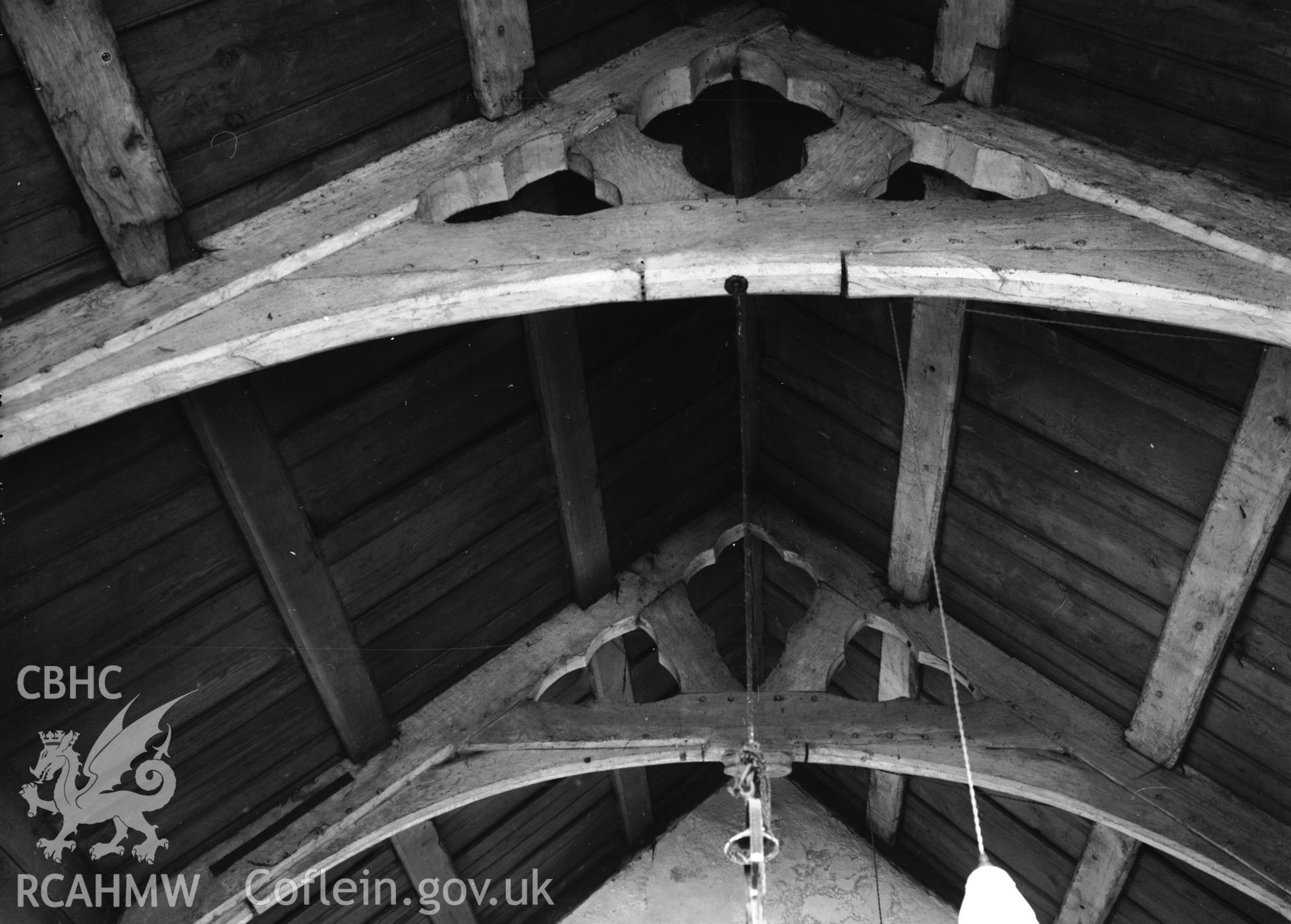 Interior: roof trusses of S transept