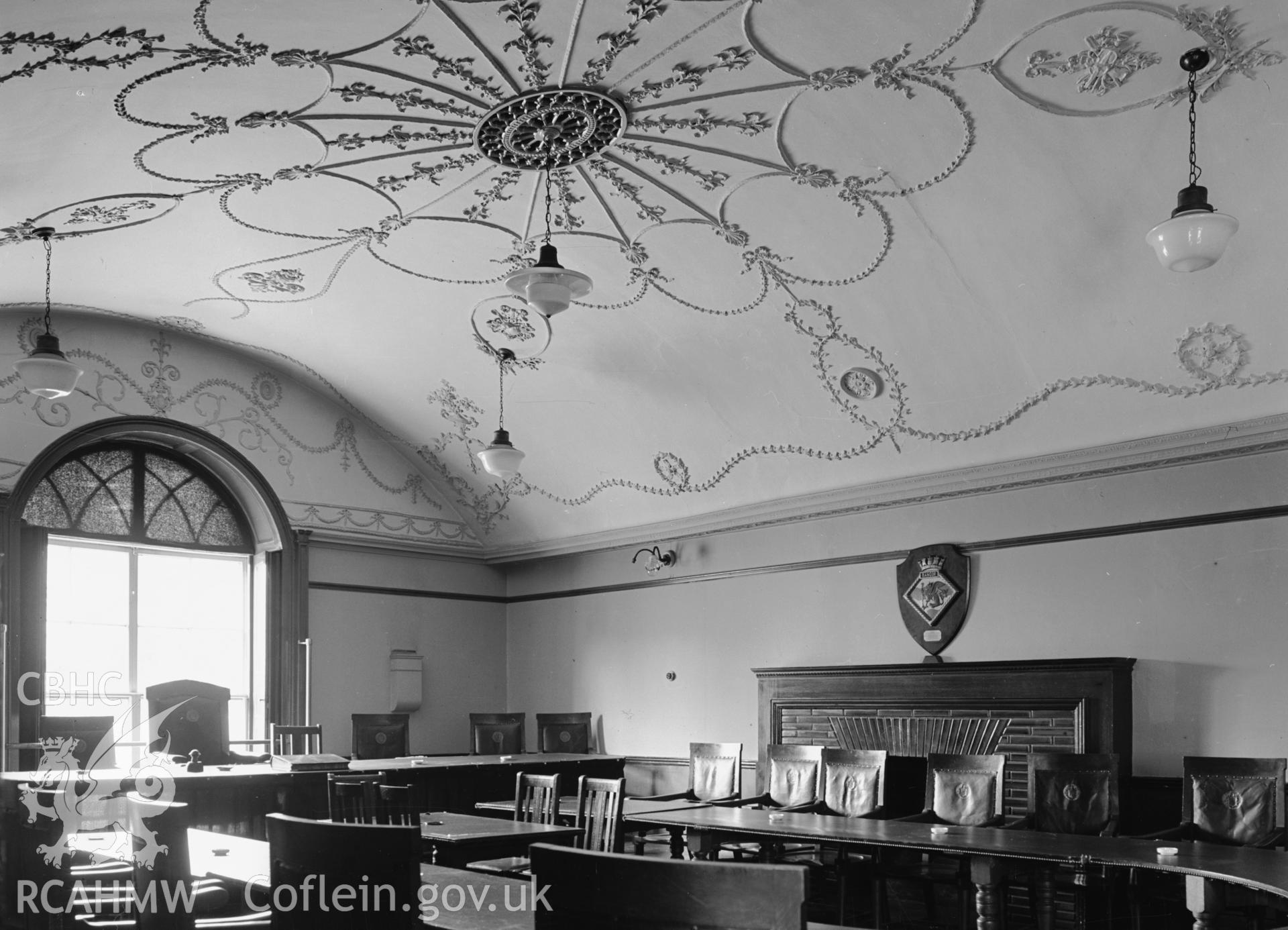 Interior view showing the Council Room.