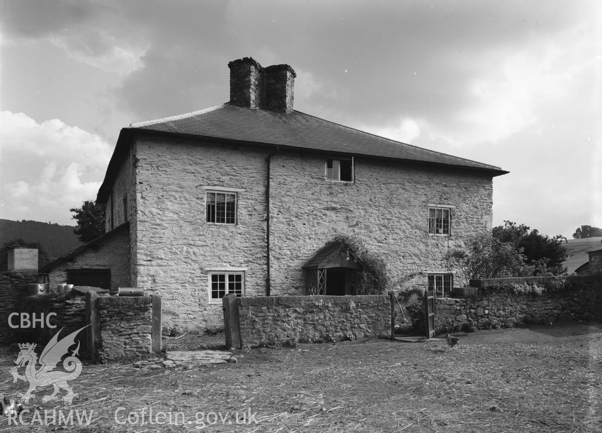 The house from the NW