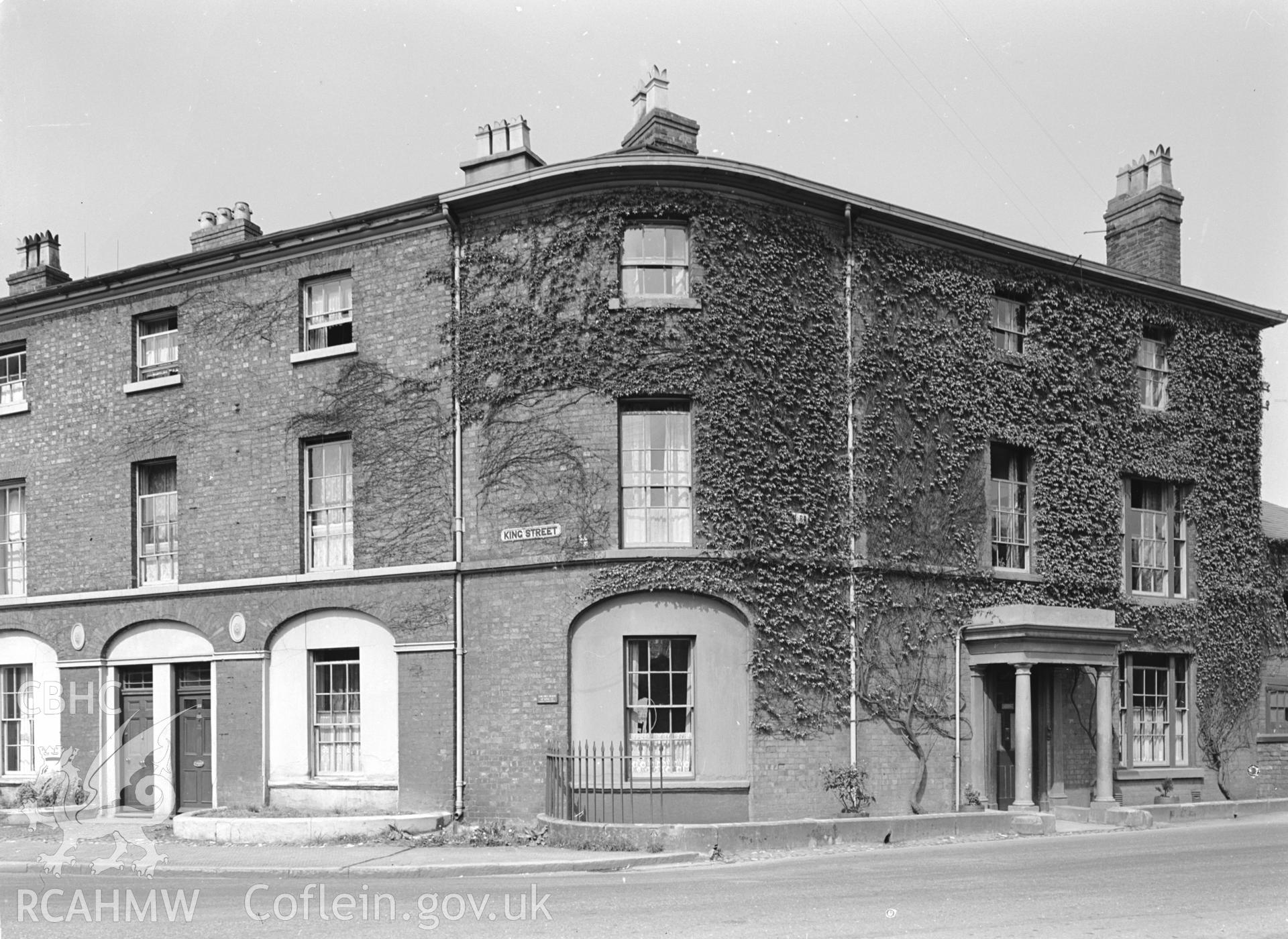 Exterior: front elevation and the corner of Rhosddu Road