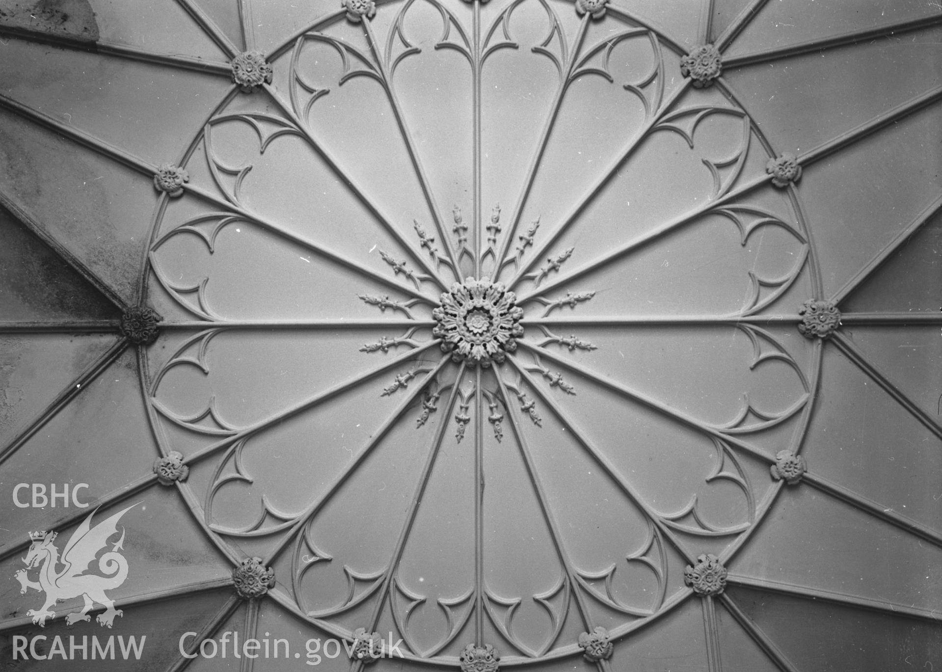 Interior view showing the ceiling in the octagonal bedroom