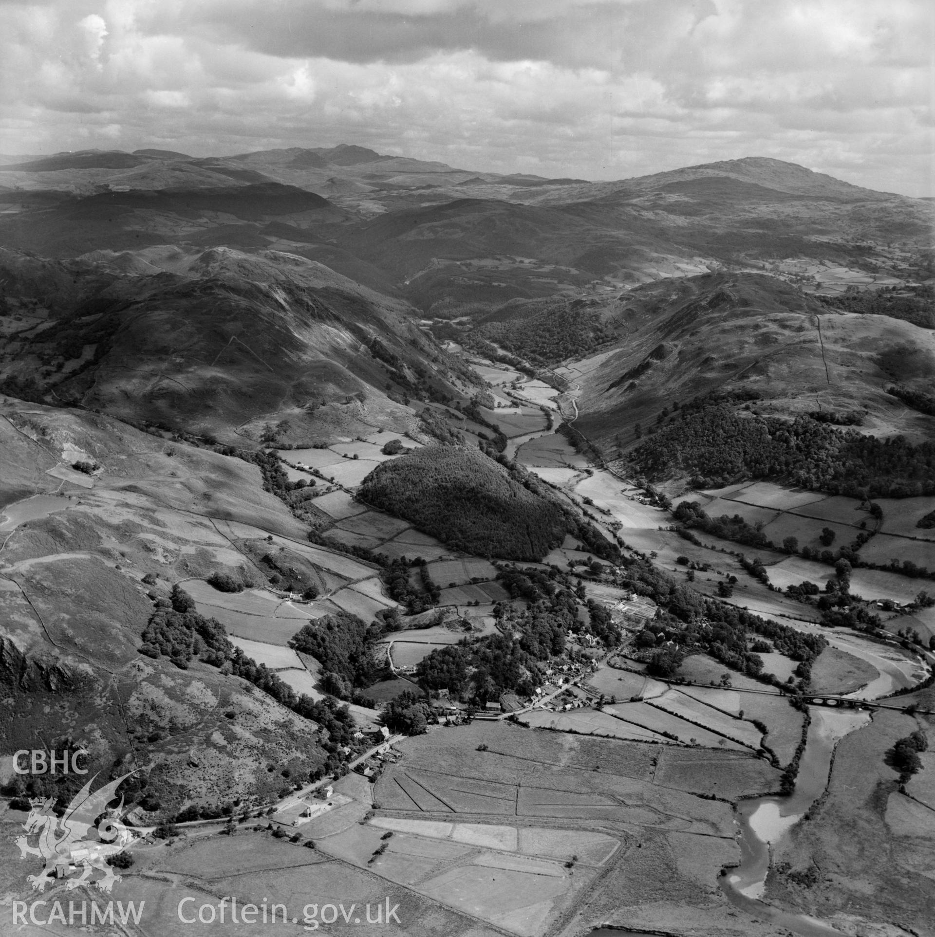 Landscape view of valley north east of Llanelltyd