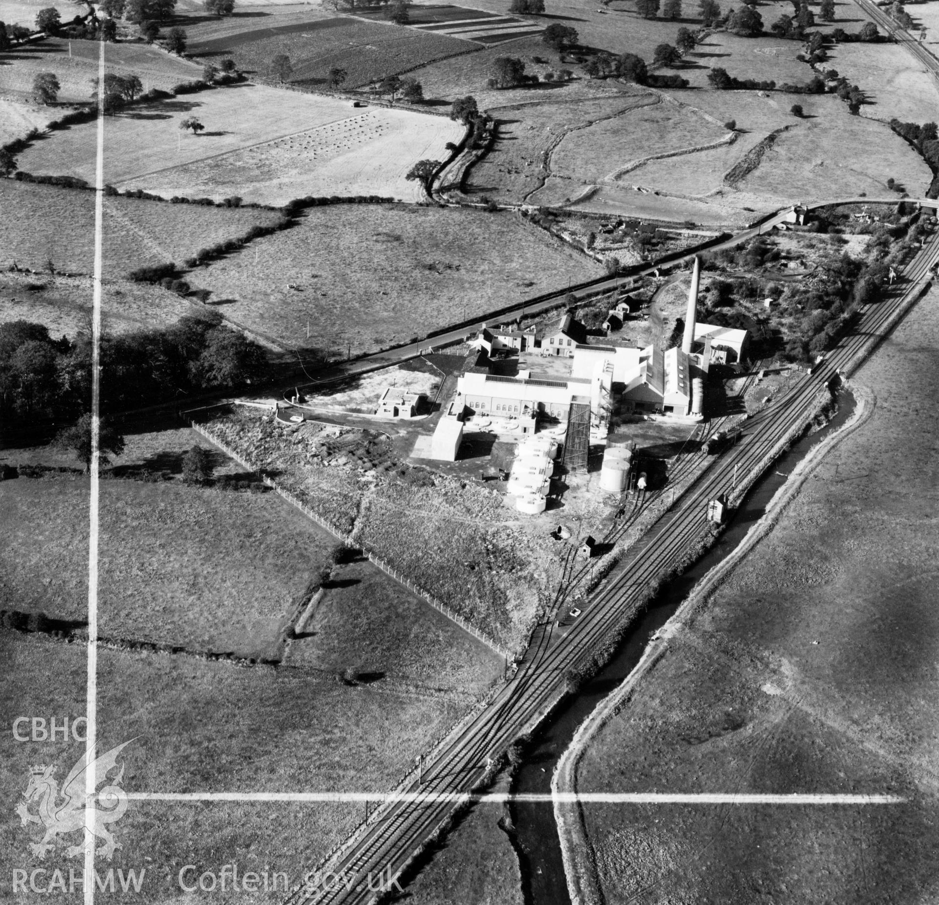 View of the Synthite Ltd. works near Mold. Oblique aerial photograph, 5?" cut roll film.
