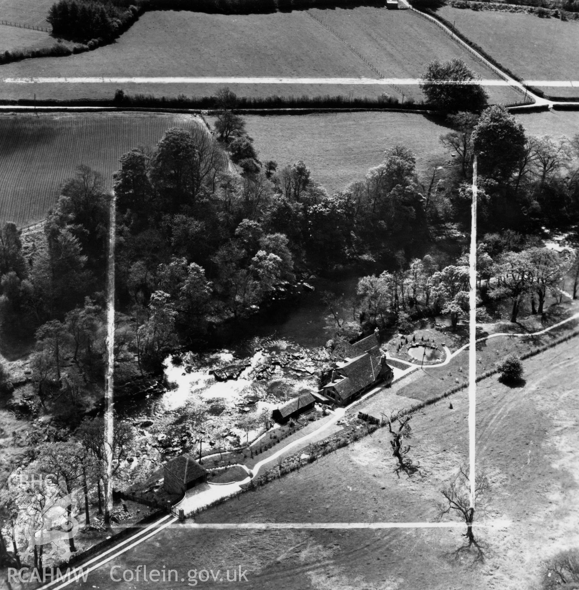 View of Buckland Old Mill, commissioned by Sir Roy Fedden. Oblique aerial photograph, 5?" cut roll film.