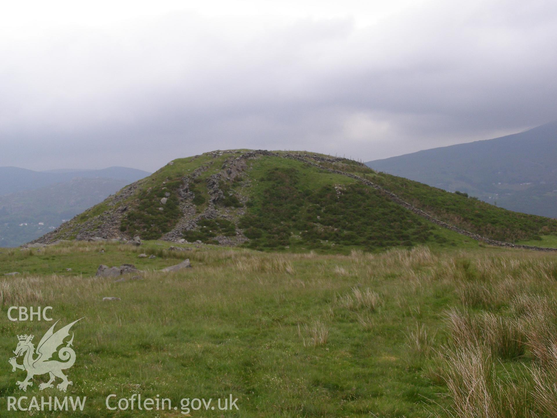 Digital colour photograph of Dinas Ty-Du hillfort taken on 12/06/2007 by P.J. Schofield during the Snowdon North West Upland Survey undertaken by Oxford Archaeology North.