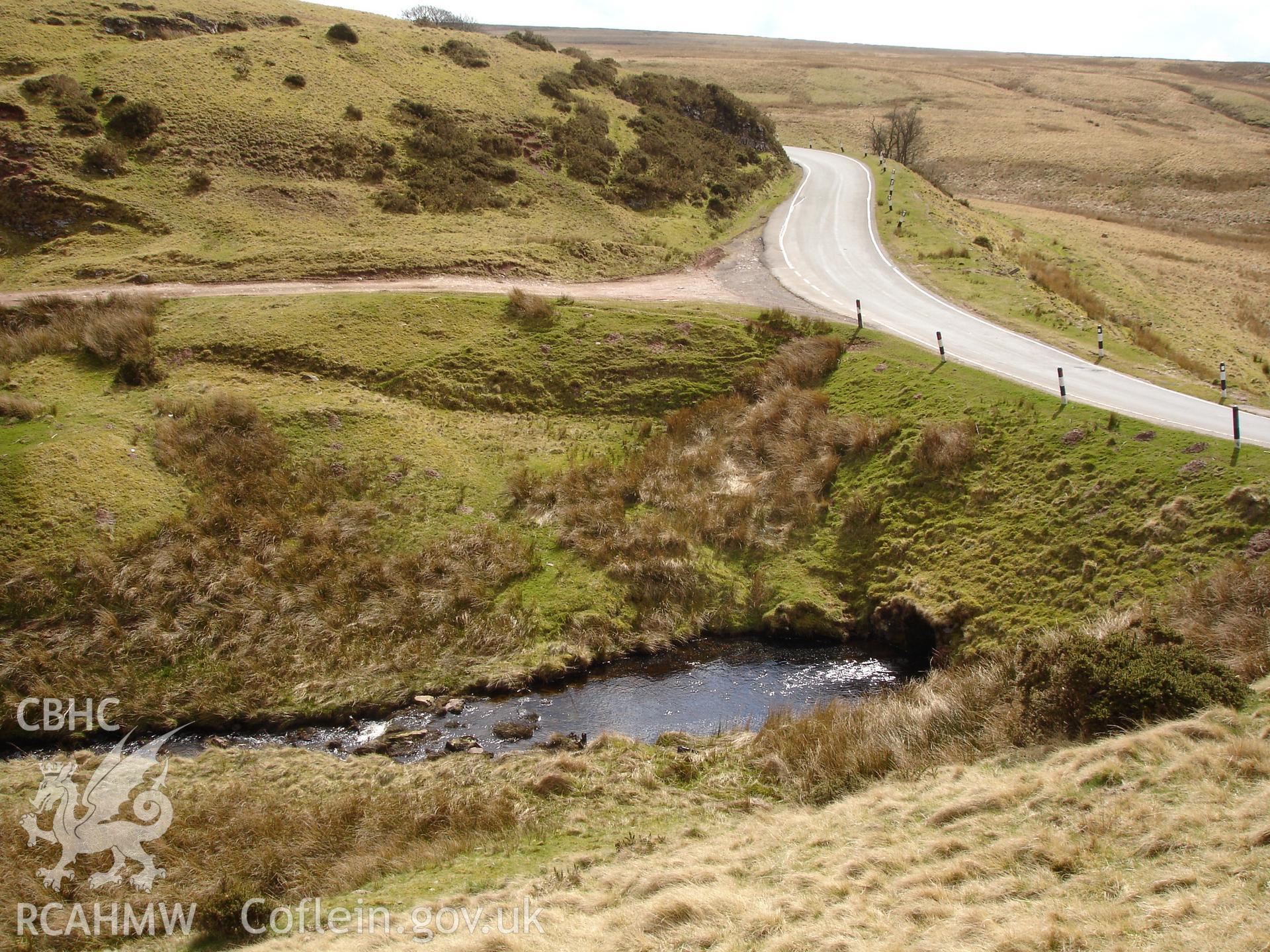 Digital colour photograph of Blaen Duhonw sheep fold II taken on 08/04/2008 by R.P. Sambrook during the Sennybridge Dry Training Area Upland Survey undertaken by Trysor.
