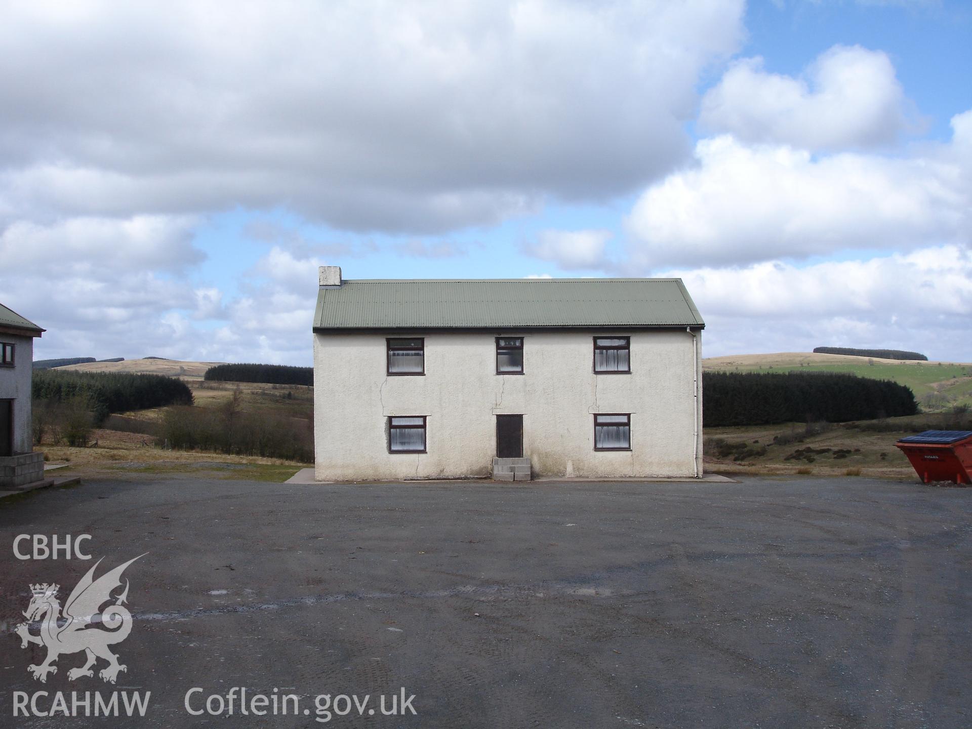 Digital colour photograph of a farmhouse at Farm 7 taken on 14/04/2008 by R.P. Sambrook during the Sennybridge Dry Training Area Upland Survey undertaken by Trysor.