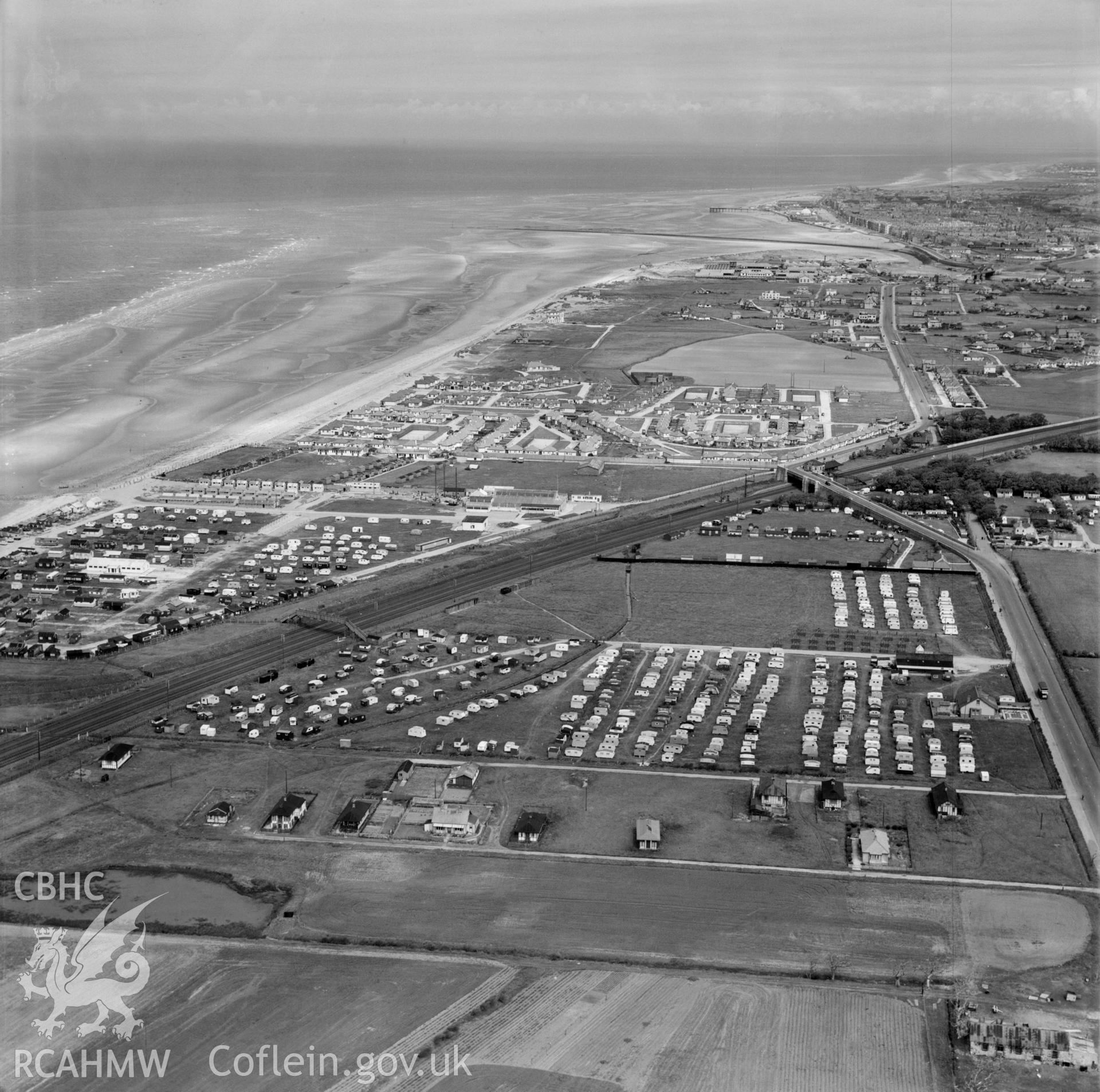 View of Winkups Holiday Camp, F oryd