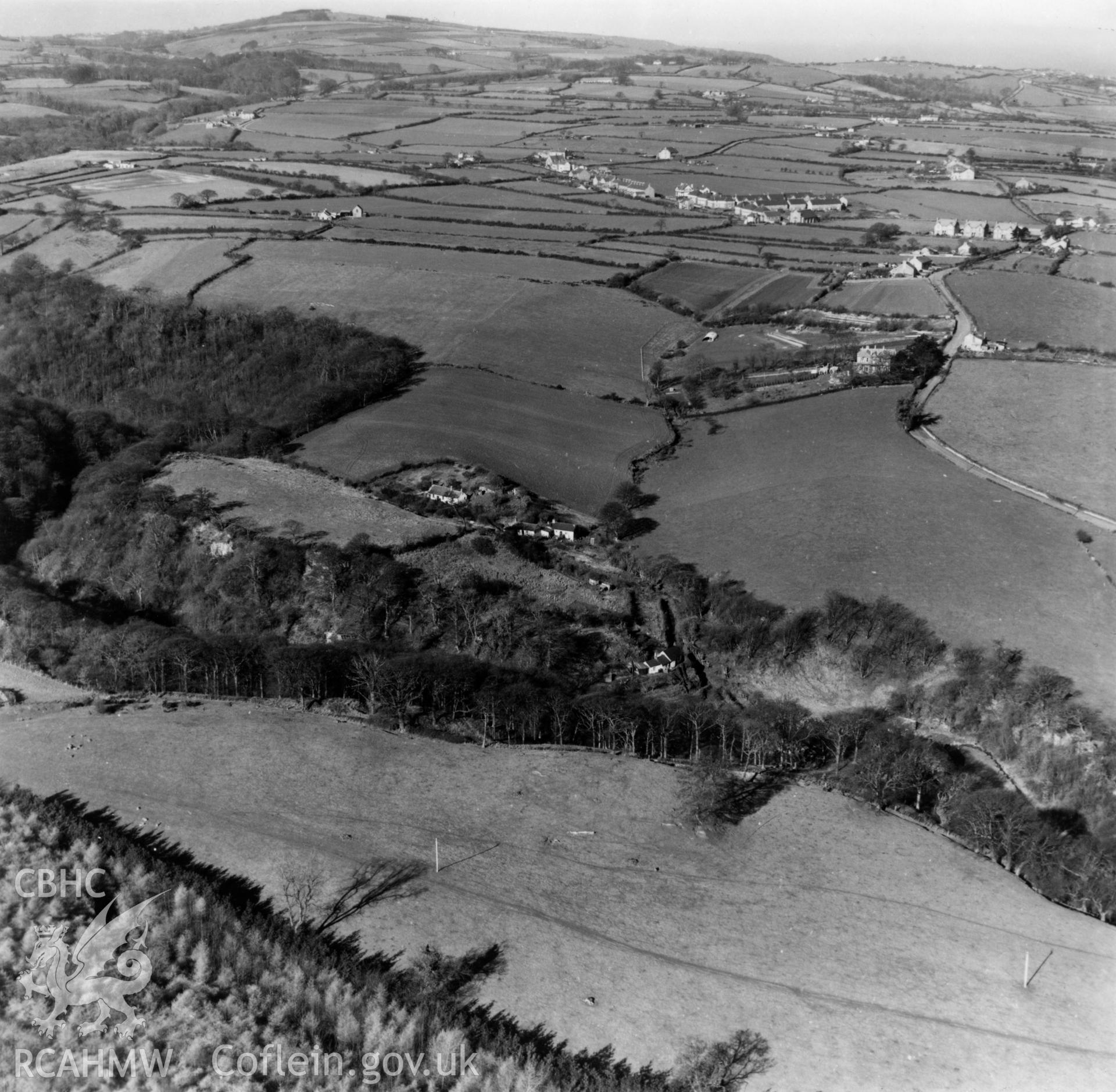 View of Garth Dingle near Penyffordd looking towards Point of Ayr. Oblique aerial photograph, 5?" cut roll film.