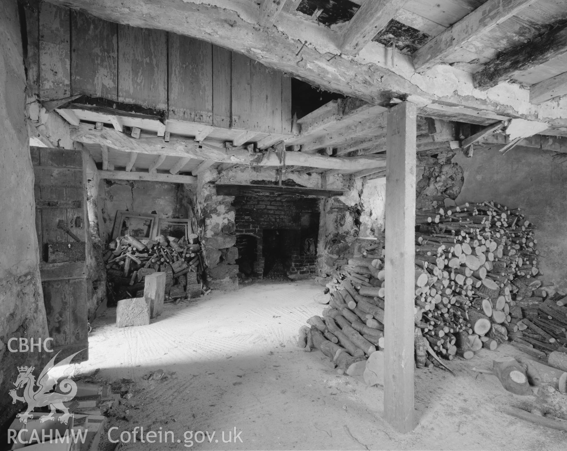 Interior, ground floor, left