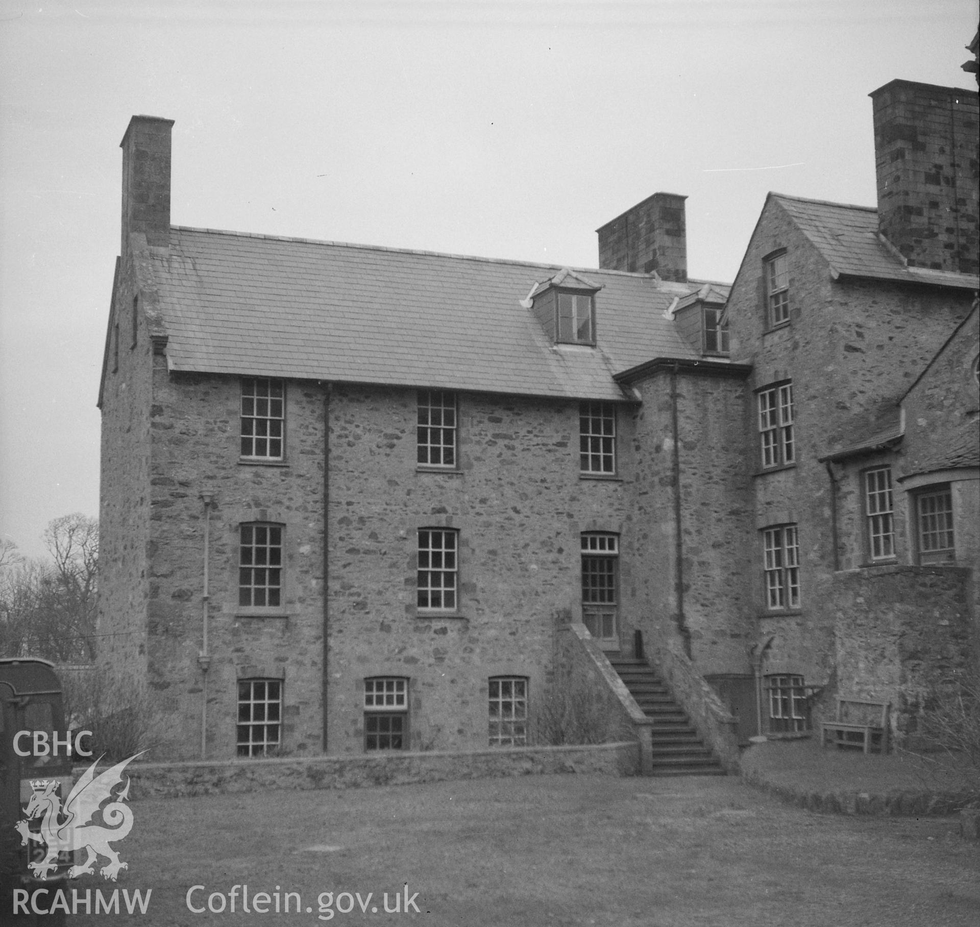 General view of the exterior