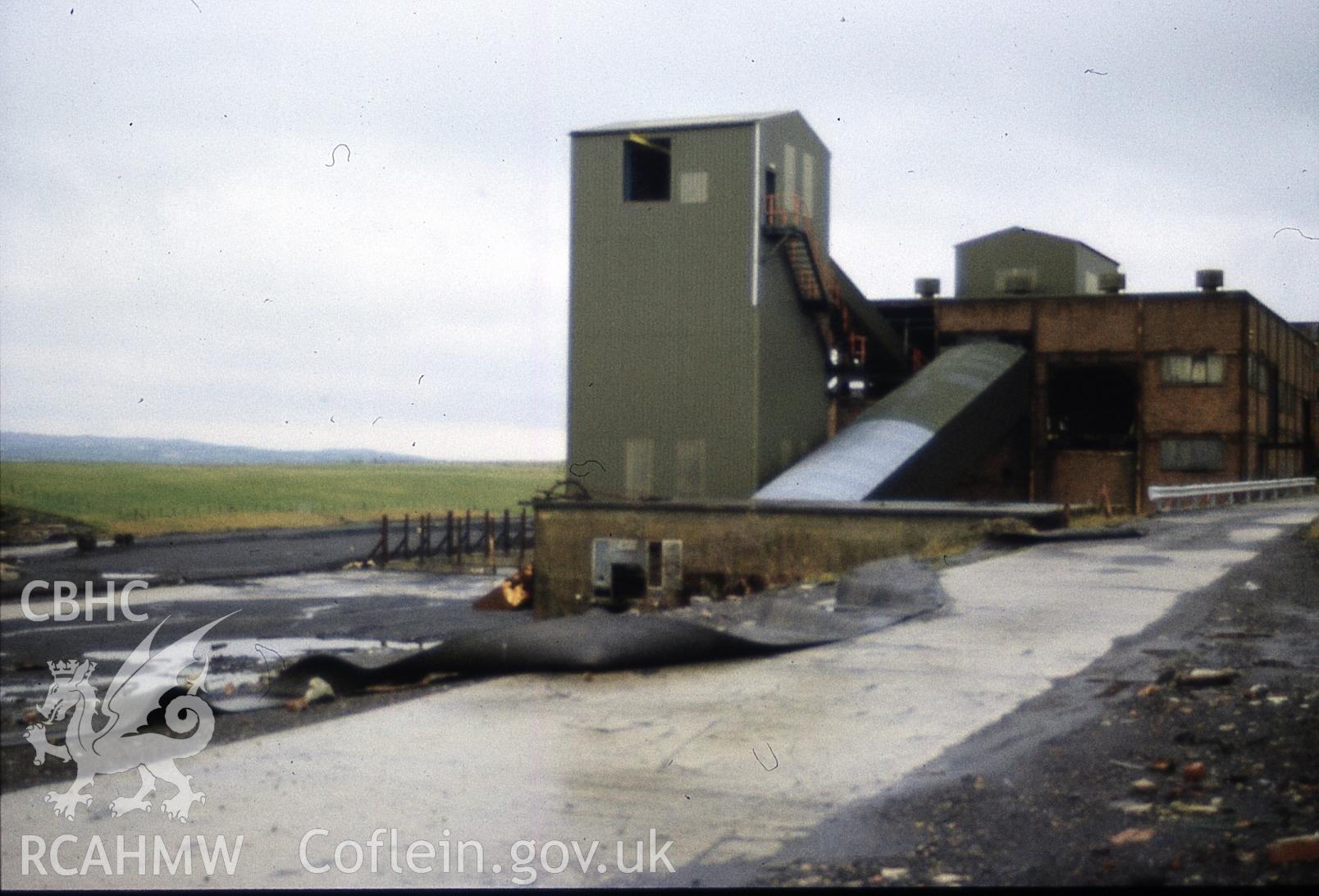 Digital photograph showing Cynheidre colliery, taken 1990