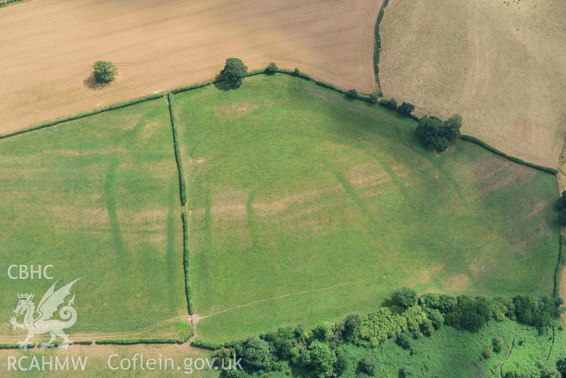 Royal Commission aerial photography of Coed y Polyn defended enclosure taken on 19th July 2018 during the 2018 drought.
