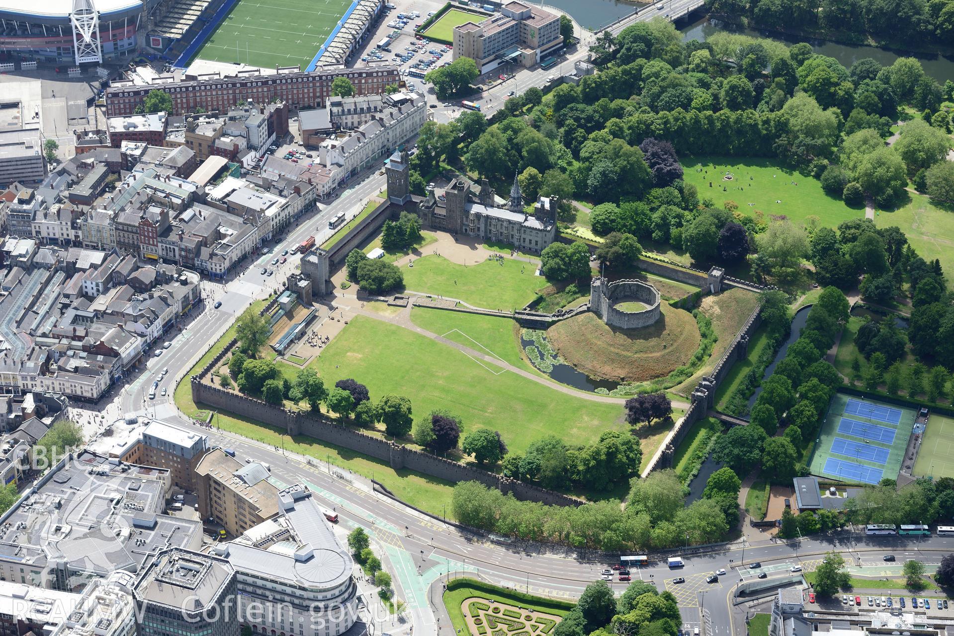 Cardiff Castle, Castle grounds, and the surrounding animal wall in Cardiff. Oblique aerial photograph taken during the Royal Commission's programme of archaeological aerial reconnaissance by Toby Driver on 29th June 2015.