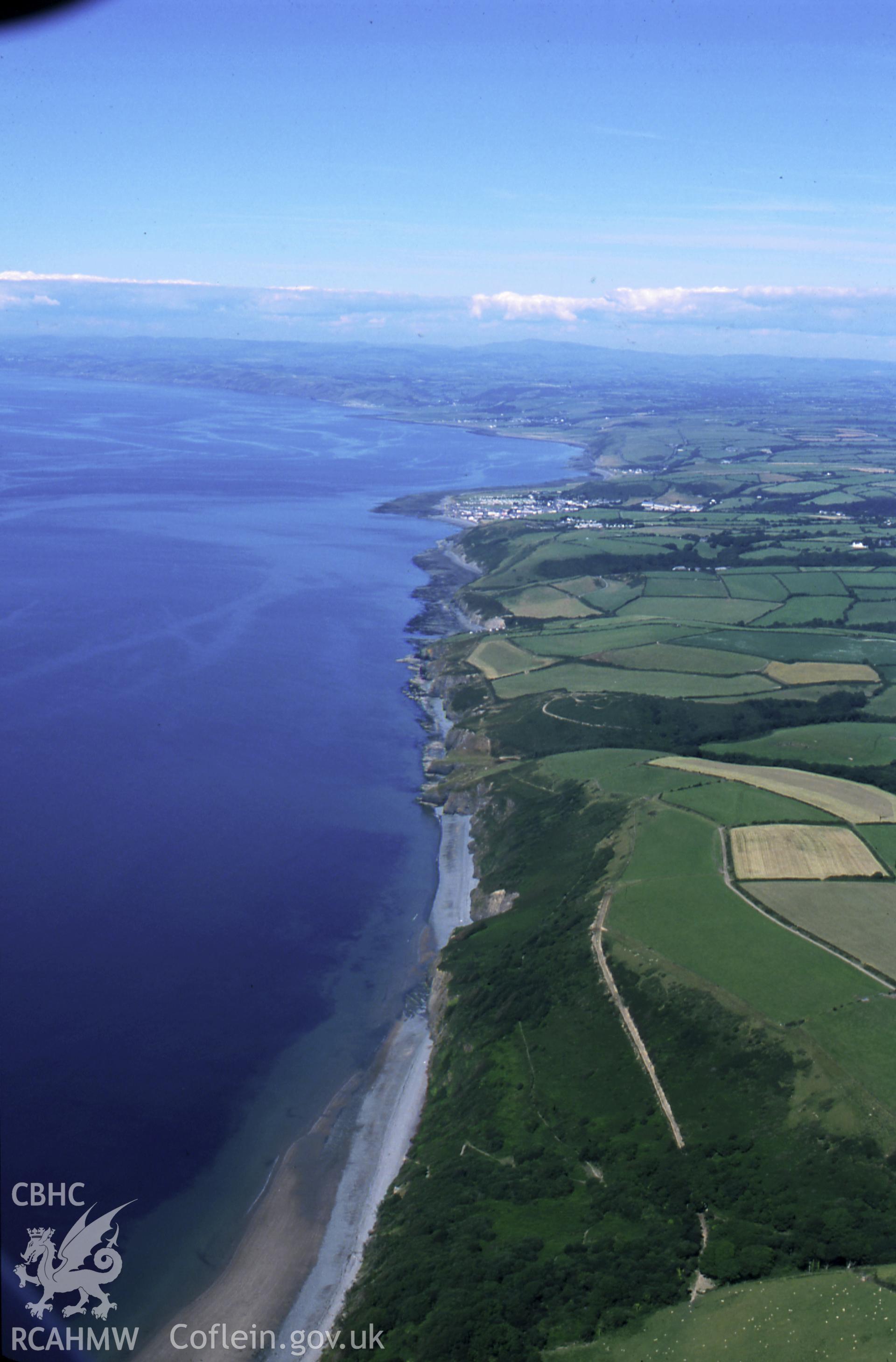 RCAHMW colour slide oblique aerial photograph of Aberaeron, taken by T.G.Driver on the 17/07/2000