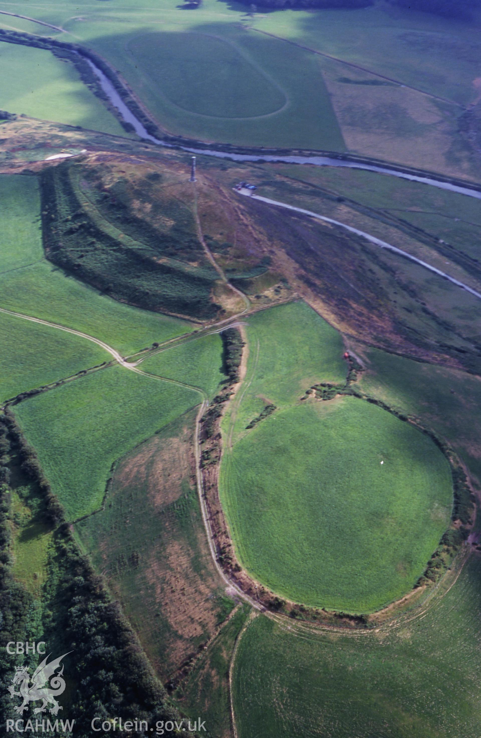 RCAHMW colour slide oblique aerial photograph of Pen Dinas Camp, Aberystwyth, taken by T.G.Driver on the 23/07/2000