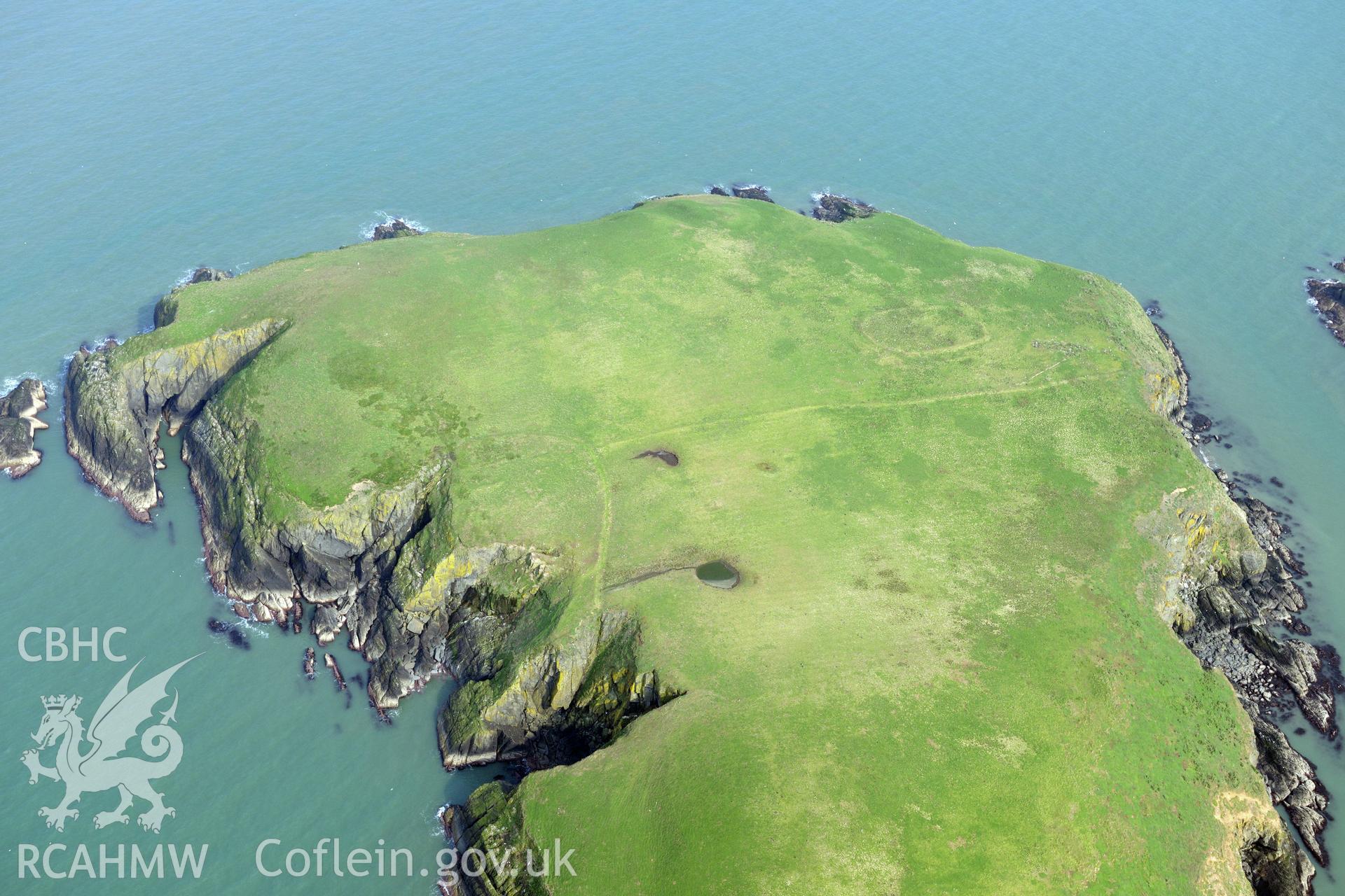 Aerial photography of Cardigan Island taken on 27th March 2017. Baseline aerial reconnaissance survey for the CHERISH Project. ? Crown: CHERISH PROJECT 2017. Produced with EU funds through the Ireland Wales Co-operation Programme 2014-2020. All material made freely available through the Open Government Licence.