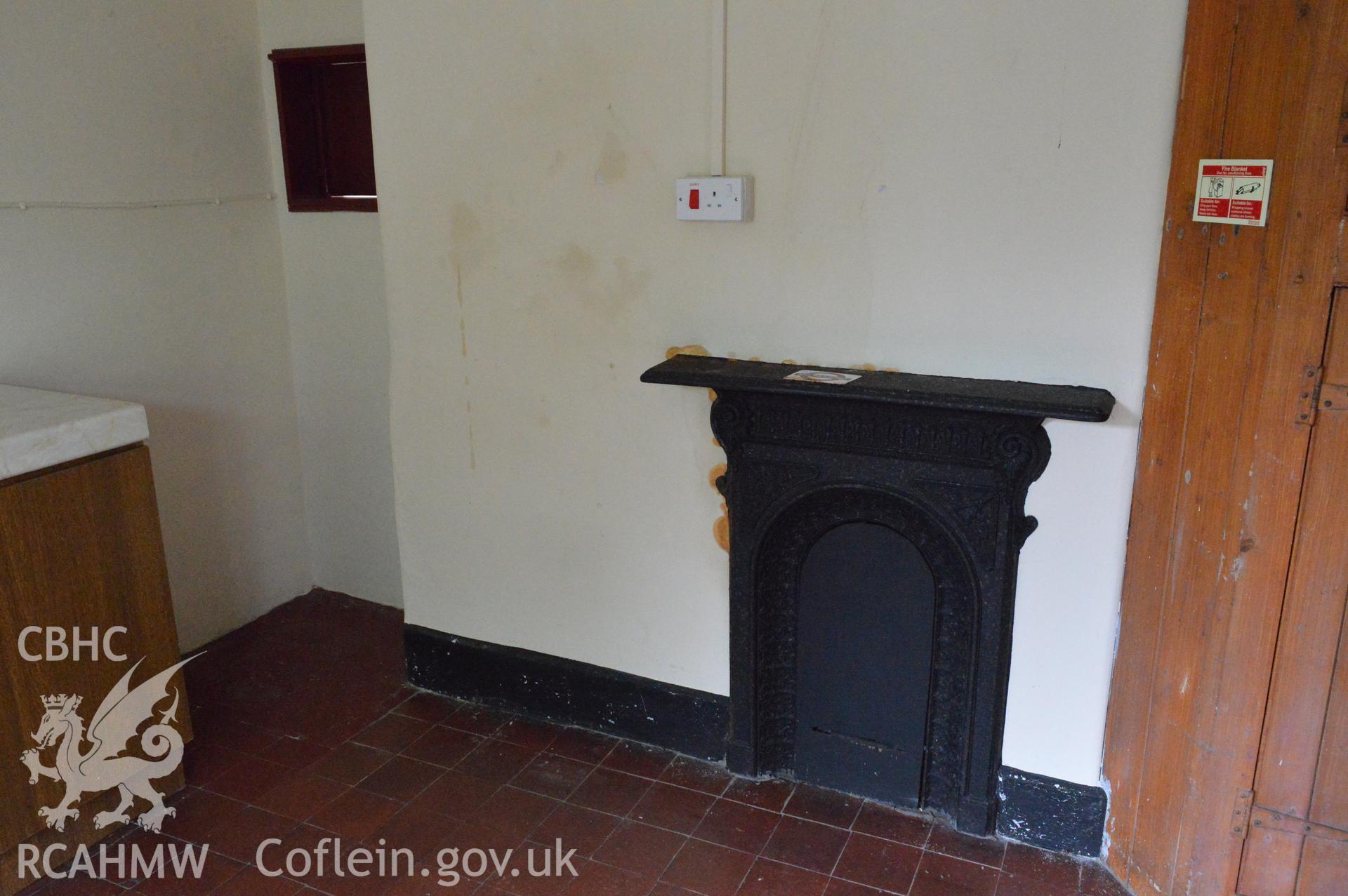 Internal view of the western elevation of the kitchen. Digital colour photograph taken during CPAT Project 2396 at the United Reformed Church in Northop. Prepared by Clwyd Powys Archaeological Trust, 2018-2019.