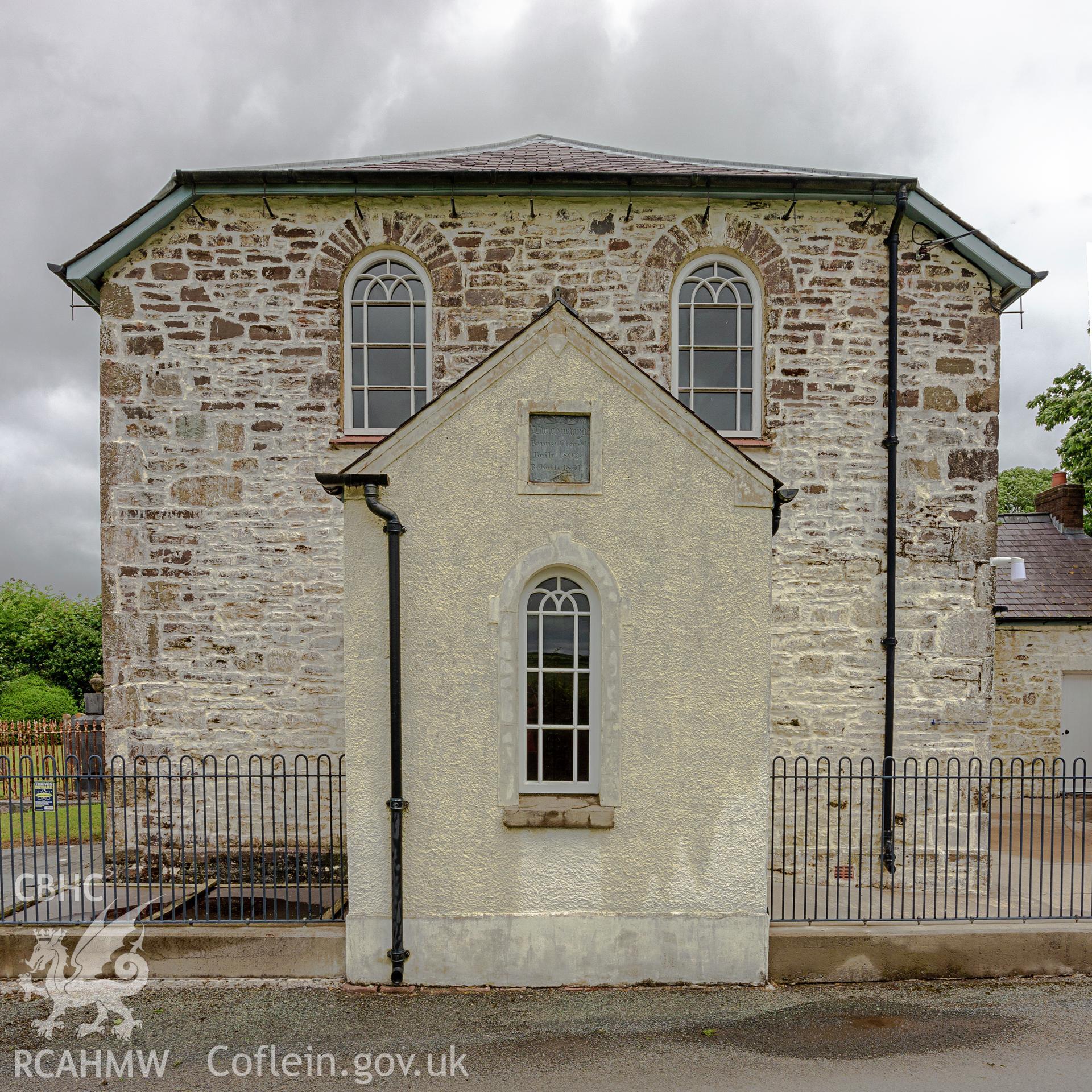 Colour photograph showing front elevation of Bwlchnewydd Baptist Church, Halfpenny Furze near Cross Inn, Laugharne. Photographed by Richard Barrett on 20th June 2018.