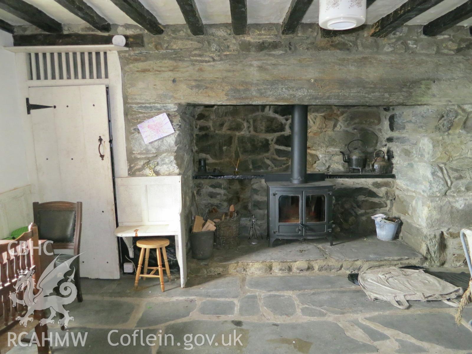 Interior north elevation of living room in the house at Pencerrig Pellaf, Ffordd Uchaf, Harlech. Photographed by Kimberley Urch as part of photographic survey for planning application (ref. no. NP5/61/LB446A Snowdonia National Park Authority).