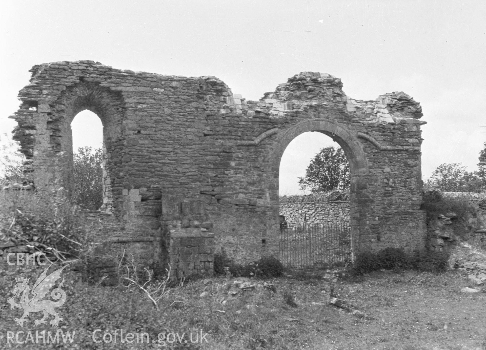 Digital copy of a nitrate negative showing view of ruinous wall possibly Rhuddlan, taken by Leonard Monroe.