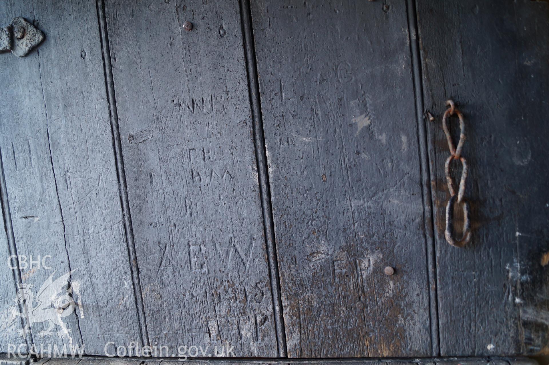 View of 'graffiti on stable door' at Gwrlodau Farm, Llanbedr, Crickhowell. Photograph and description by Jenny Hall and Paul Sambrook of Trysor, 9th February 2018.