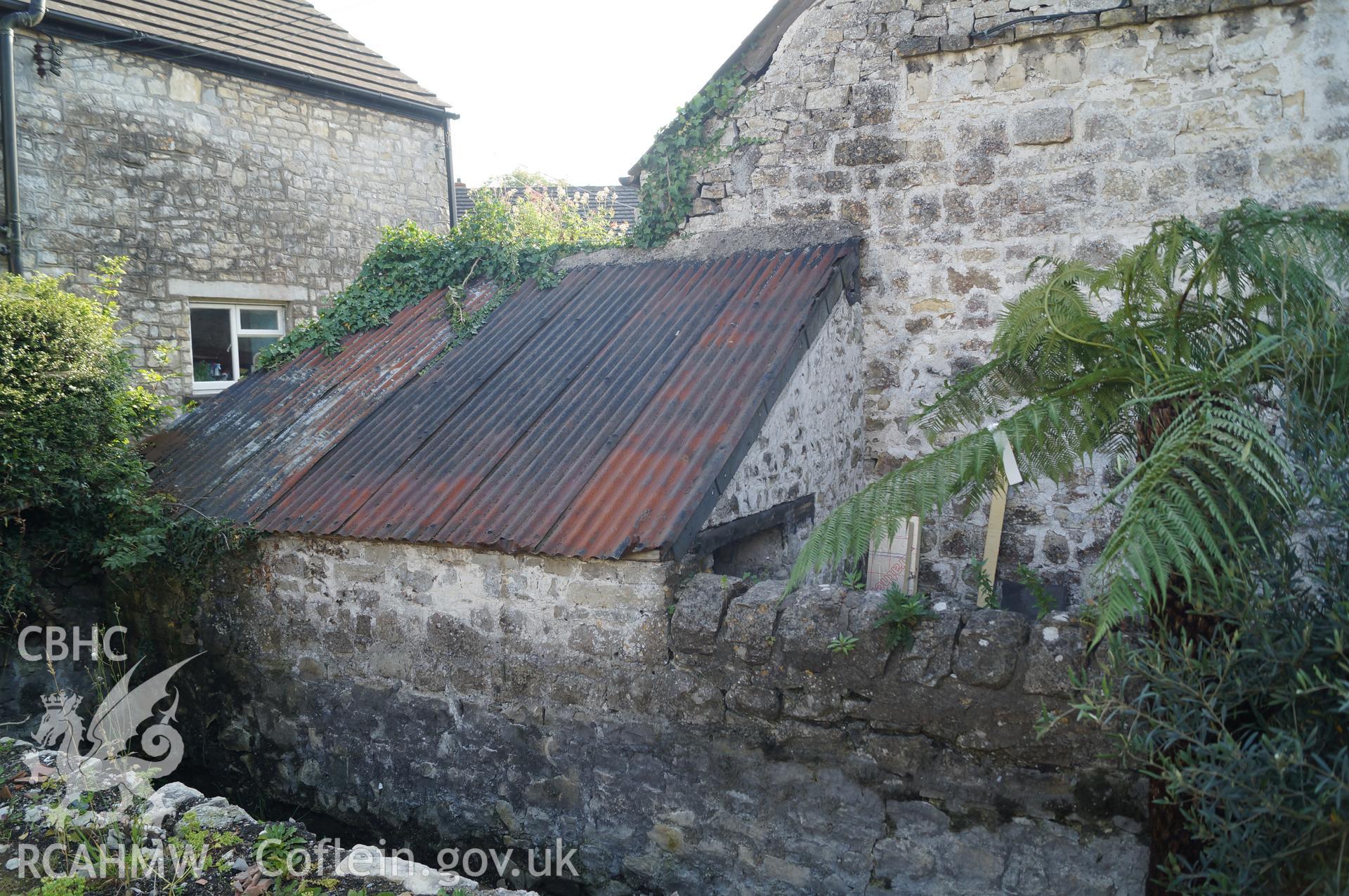 View 'looking south southwest at the former pigsty and its yard wall with the eastern gable wall of barn' at Rowley Court, Llantwit Major. Photograph & description by Jenny Hall & Paul Sambrook of Trysor, 7th September 2016.