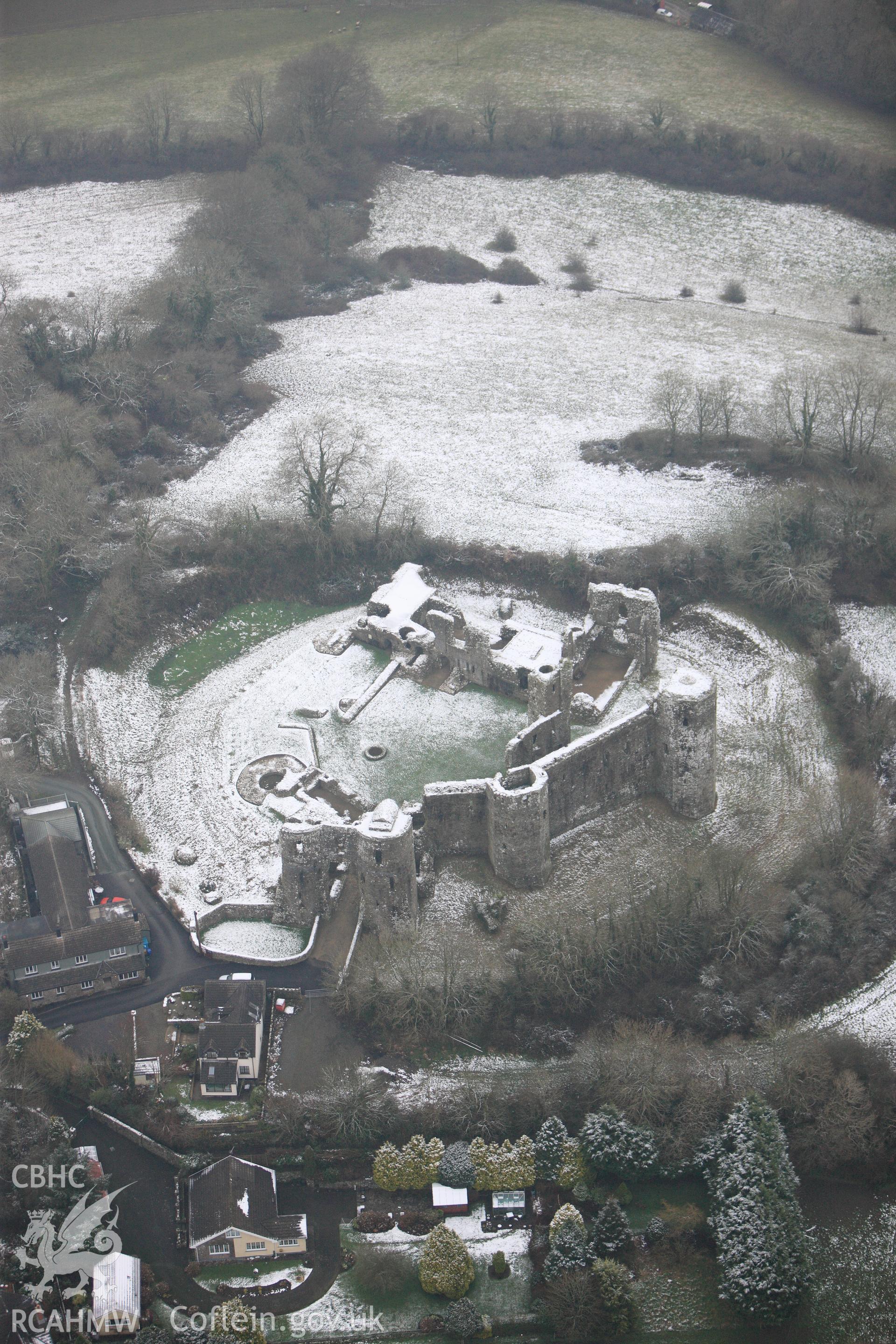 Llawhaden Castle, near Narberth, east of Haverfordwest. Oblique aerial photograph taken during the Royal Commission?s programme of archaeological aerial reconnaissance by Toby Driver on 24th January 2013.