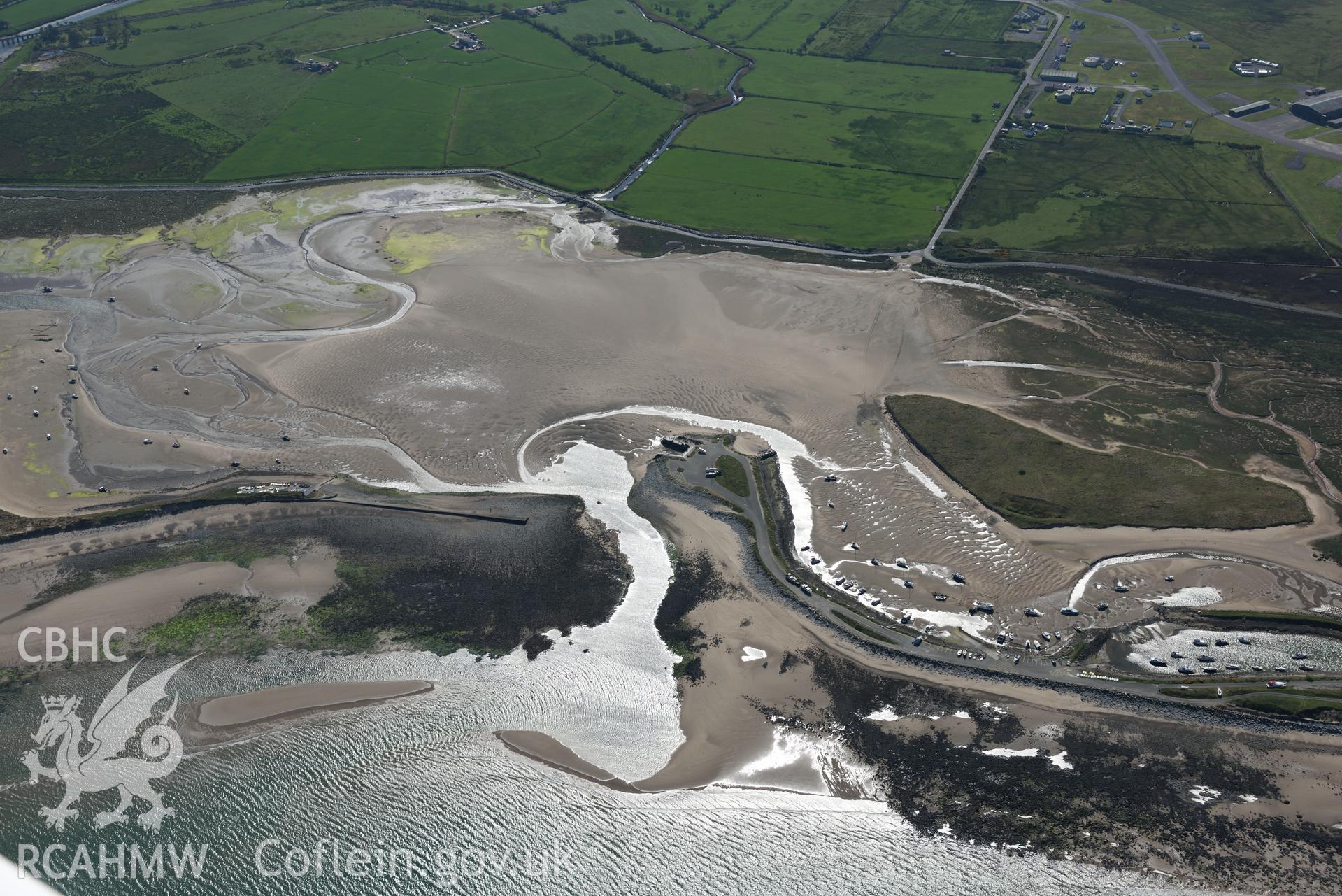 Aerial photography of Shell Island taken on 3rd May 2017.  Baseline aerial reconnaissance survey for the CHERISH Project. ? Crown: CHERISH PROJECT 2017. Produced with EU funds through the Ireland Wales Co-operation Programme 2014-2020. All material made freely available through the Open Government Licence.