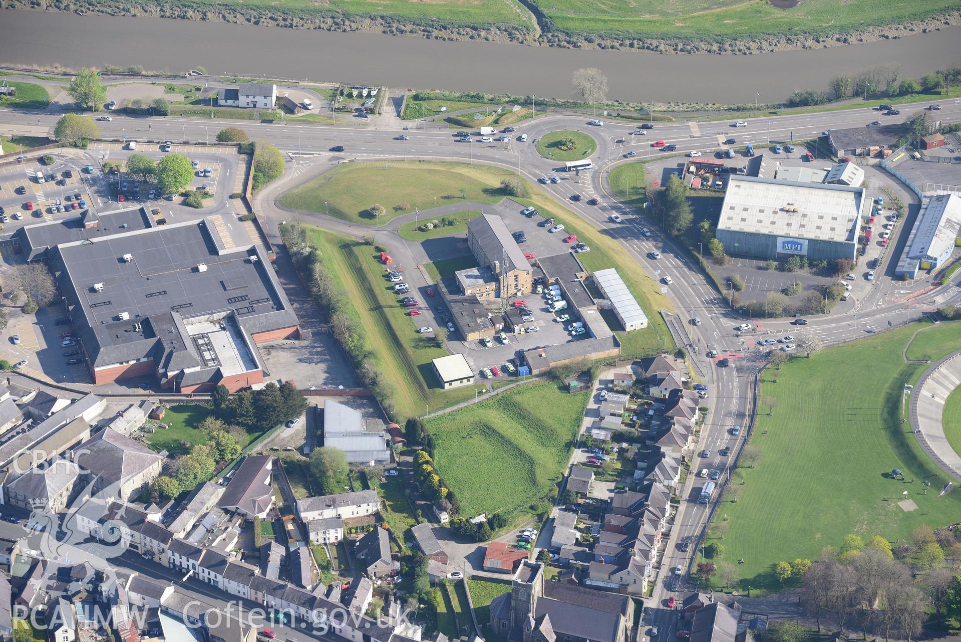 Carmarthen including the Bulwarks, including view of harbour, bridge, castle, gaol and quay. Oblique aerial photograph taken during the Royal Commission's programme of archaeological aerial reconnaissance by Toby Driver on 21st April 2015