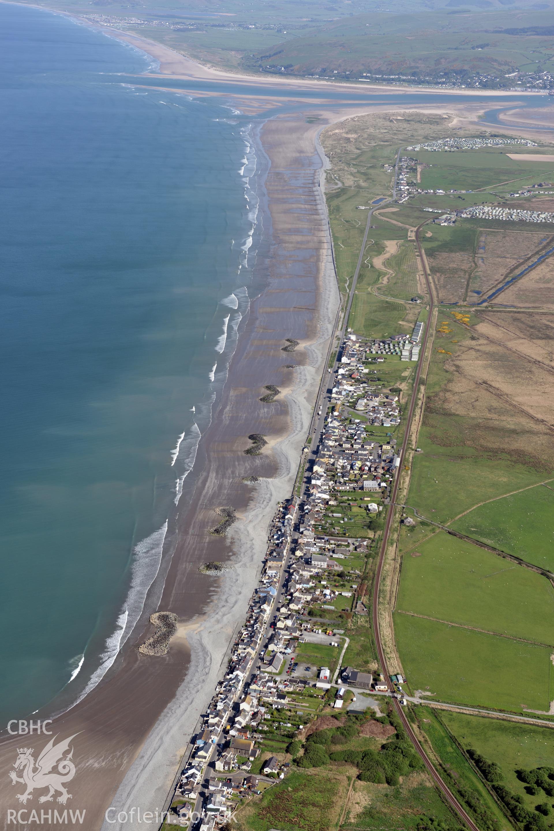 Aerial photography of Borth taken on 3rd May 2017.  Baseline aerial reconnaissance survey for the CHERISH Project. ? Crown: CHERISH PROJECT 2017. Produced with EU funds through the Ireland Wales Co-operation Programme 2014-2020. All material made freely