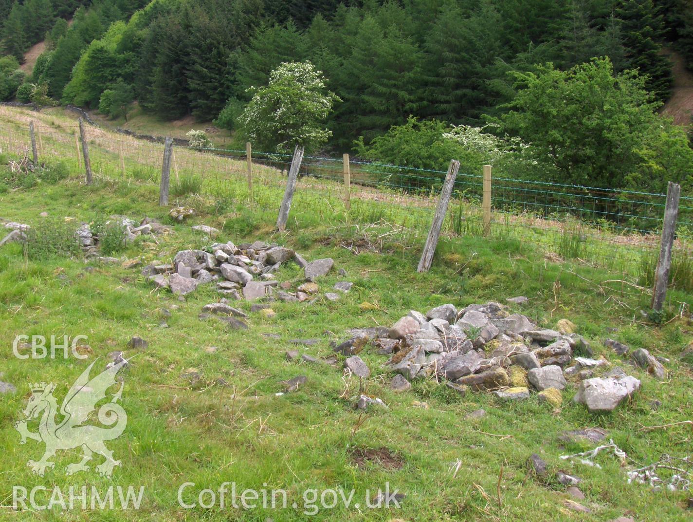 overview of the three clearance cairns