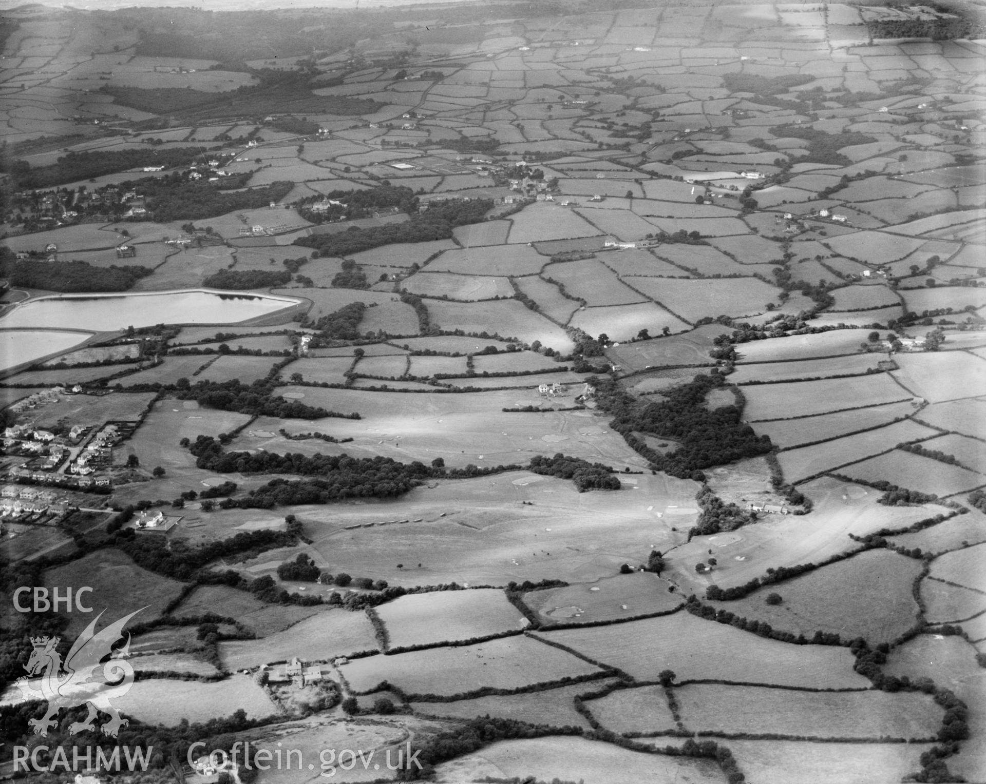 View of Cardiff golf club, oblique aerial view. 5?x4? black and white glass plate negative.
