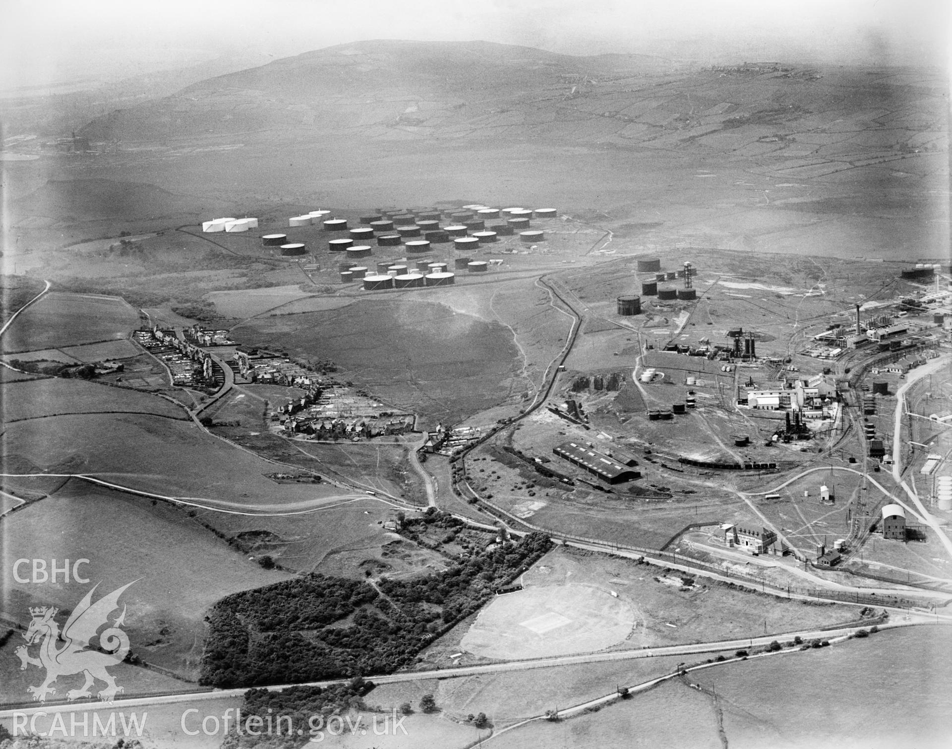 View of National Oil Refineries (Anglo-Persion) Llandarcy, oblique aerial view. 5?x4? black and white glass plate negative.