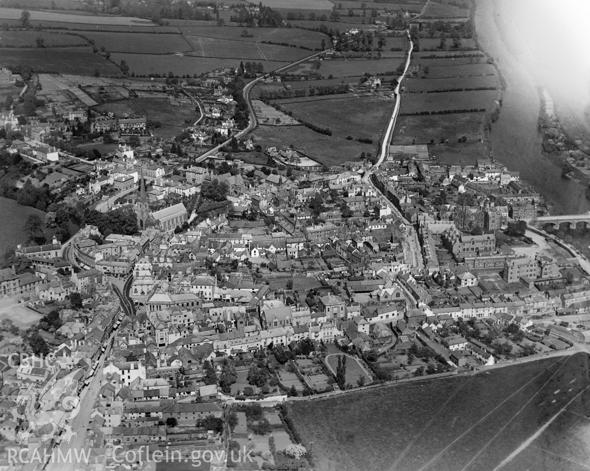 General view of Monmouth, oblique aerial view. 5?x4? black and white glass plate negative.