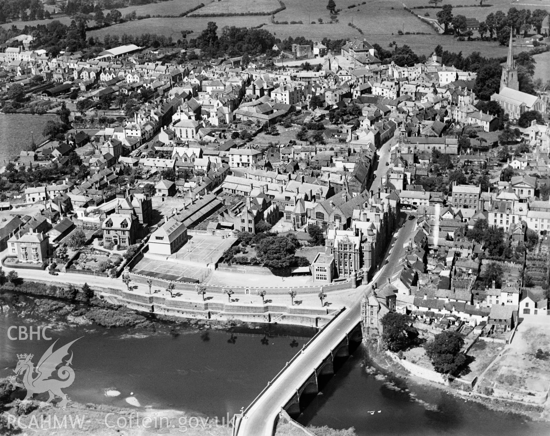 View of Monmouth showing school, oblique aerial view. 5?x4? black and white glass plate negative.