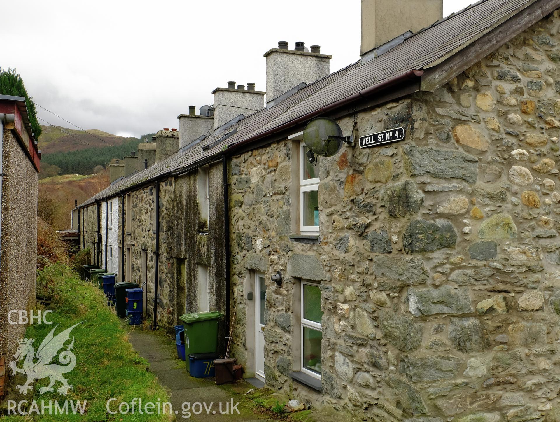 Colour photograph showing view looking south at the rear of houses on Well Street, Gerlan, Bethesda, produced by Richard Hayman 16th February 2017
