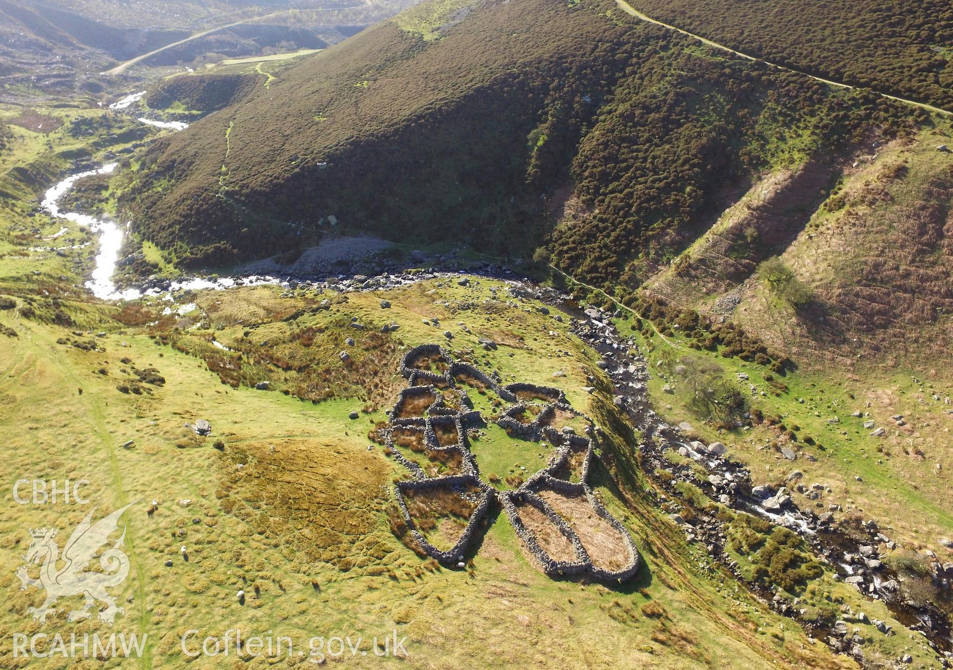Colour photo showing remains of sheepfold at Afon Anafon, taken by Paul R. Davis, 19th April 2018.