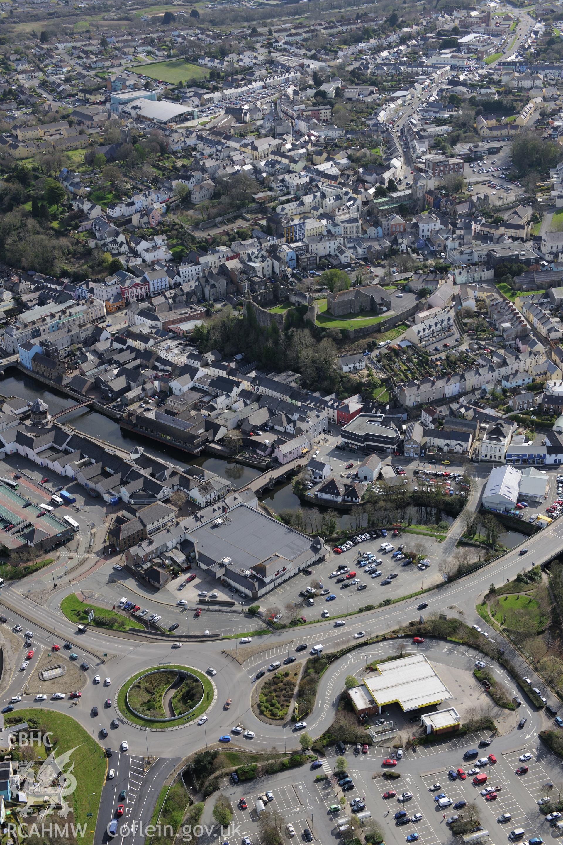Haverford West, Haverfordwest Castle, (former) Gaol and Old Bridge. Oblique aerial photograph taken during the Royal Commission's programme of archaeological aerial reconnaissance by Toby Driver on 15th April 2015
