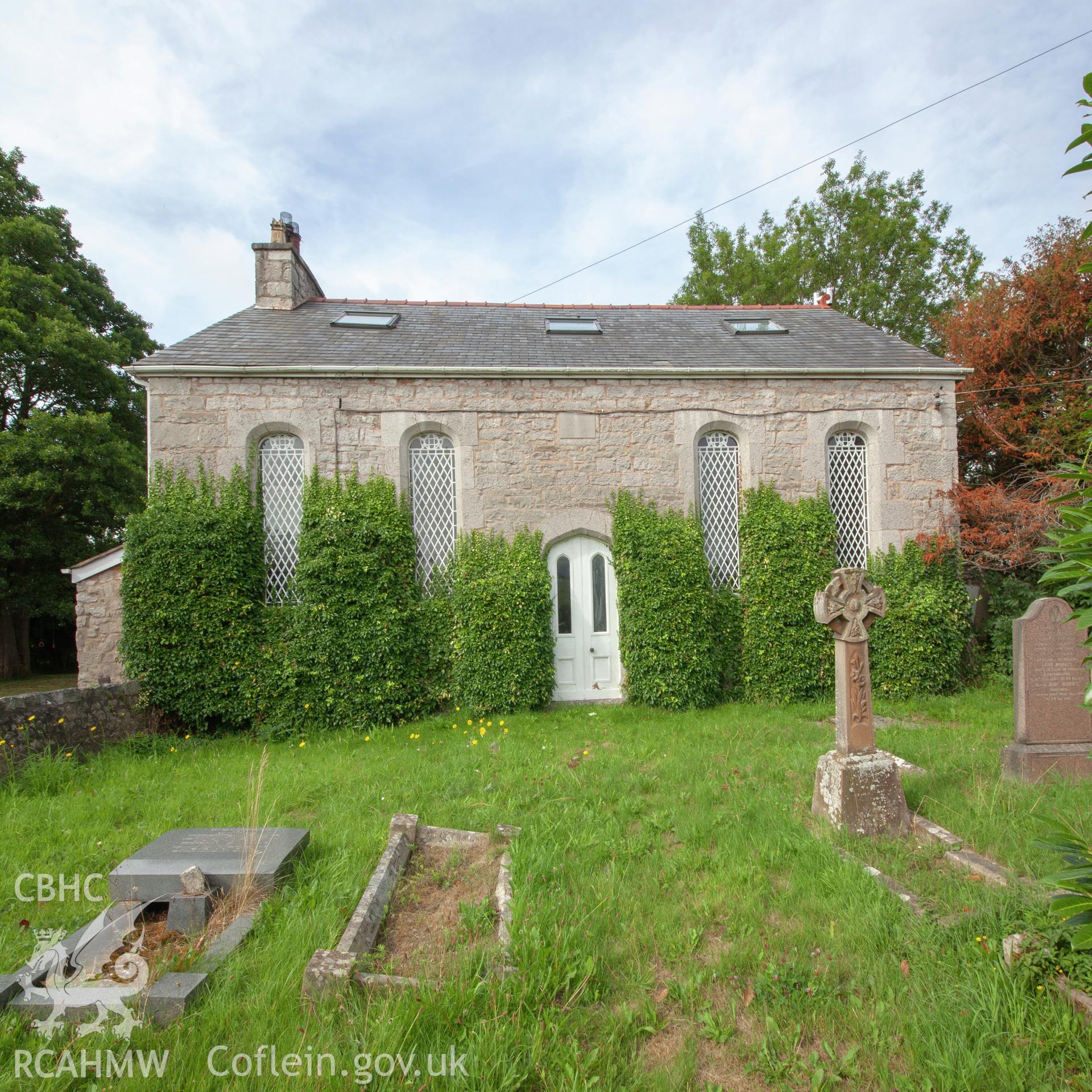 Colour photograph showing side elevation and entrance of Ebeneser Welsh Independent Chapel, Graigfechan, near Ruthin. Photographed by Richard Barrett on 4th August 2018.