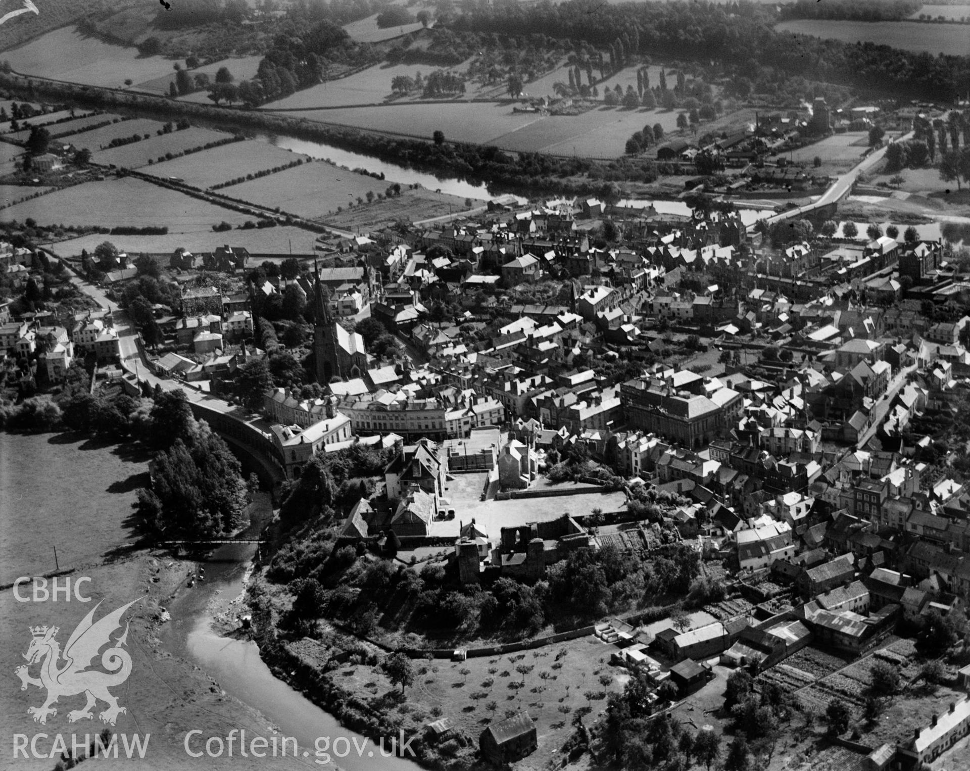 General view of Monmouth, oblique aerial view. 5?x4? black and white glass plate negative.