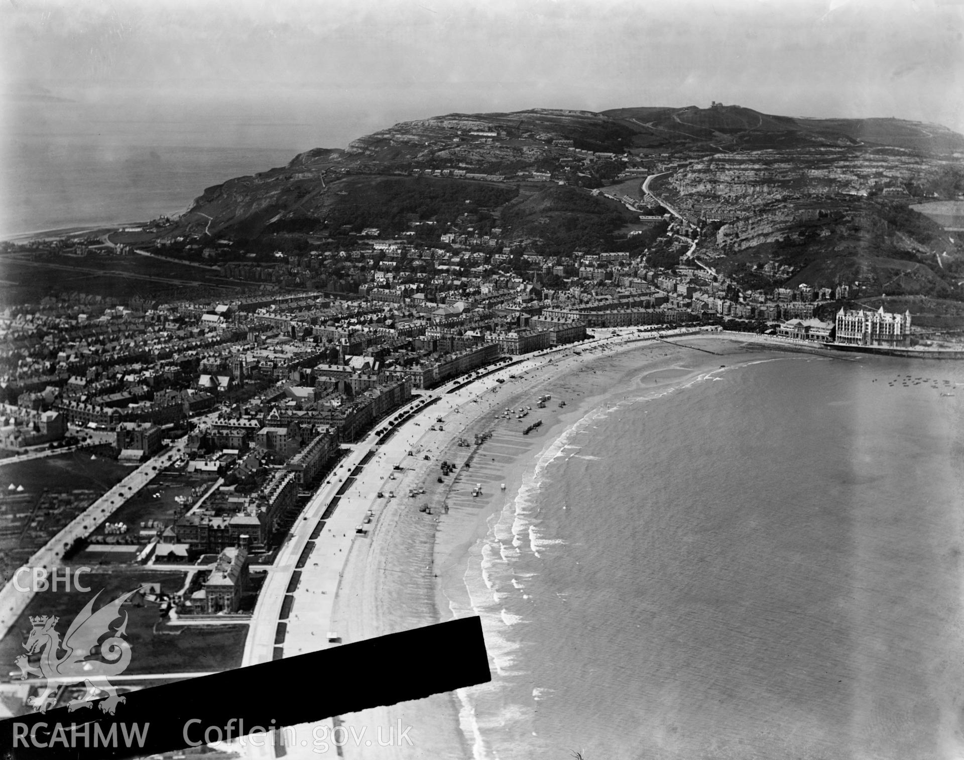 General view of Llandudno, oblique aerial view. 5?x4? black and white glass plate negative.