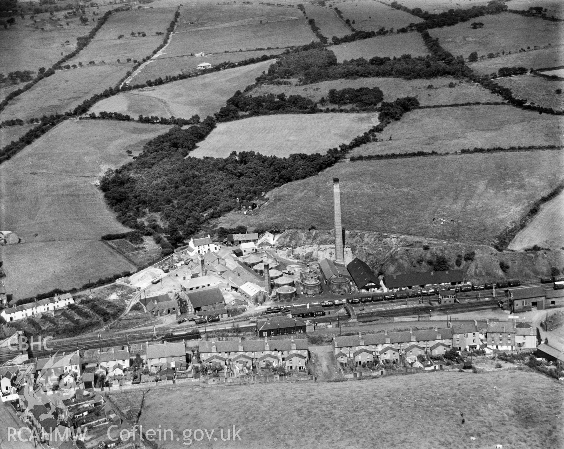 View of Hirwaun brickworks, commissioned by General Refractories. Oblique aerial photograph, 5?x4? BW glass plate.