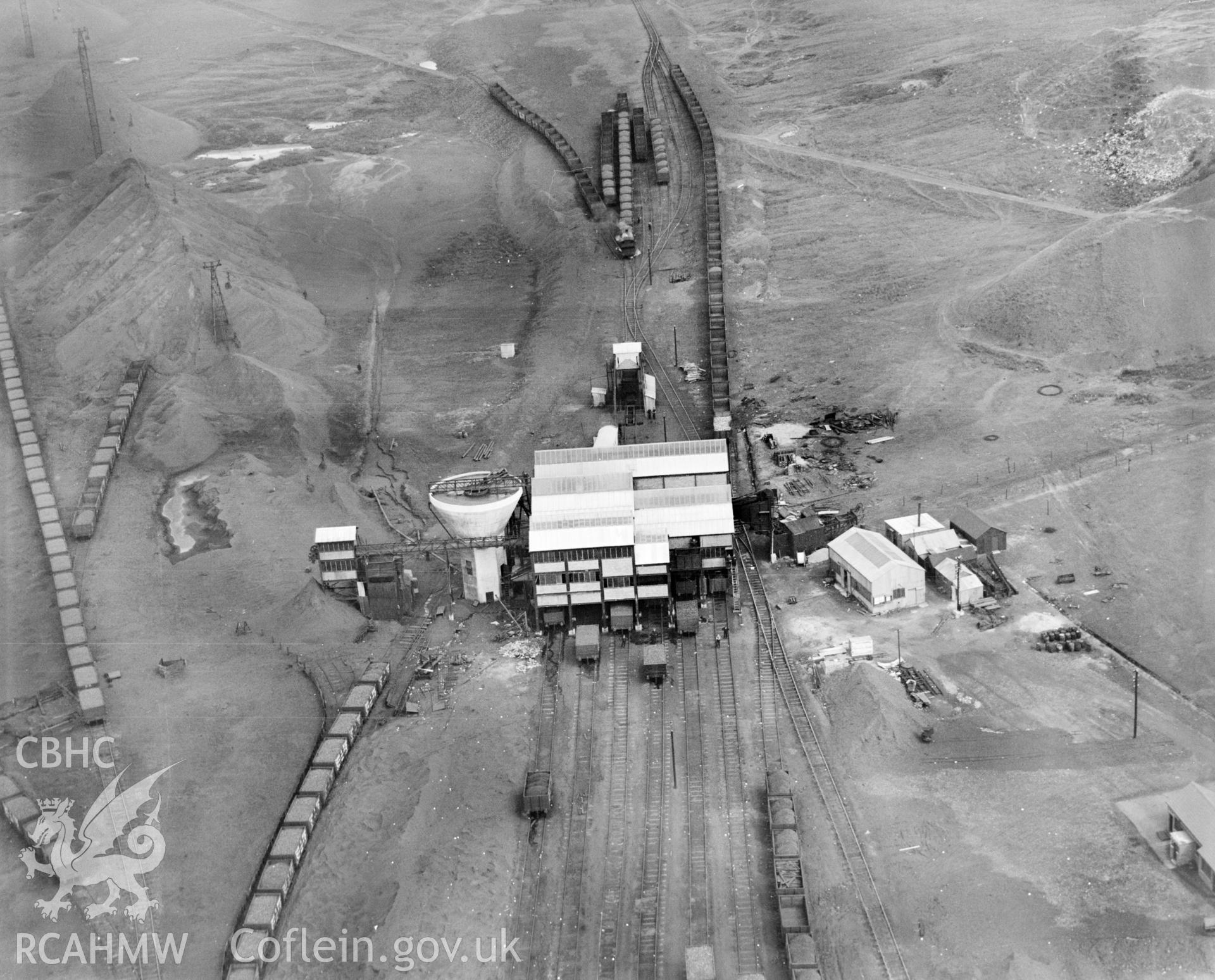 View of Onllwyn coal washery, processing and distribution centre, commissioned by Evans & Bevan, Neath. Oblique aerial photograph, 5?x4? BW glass plate.