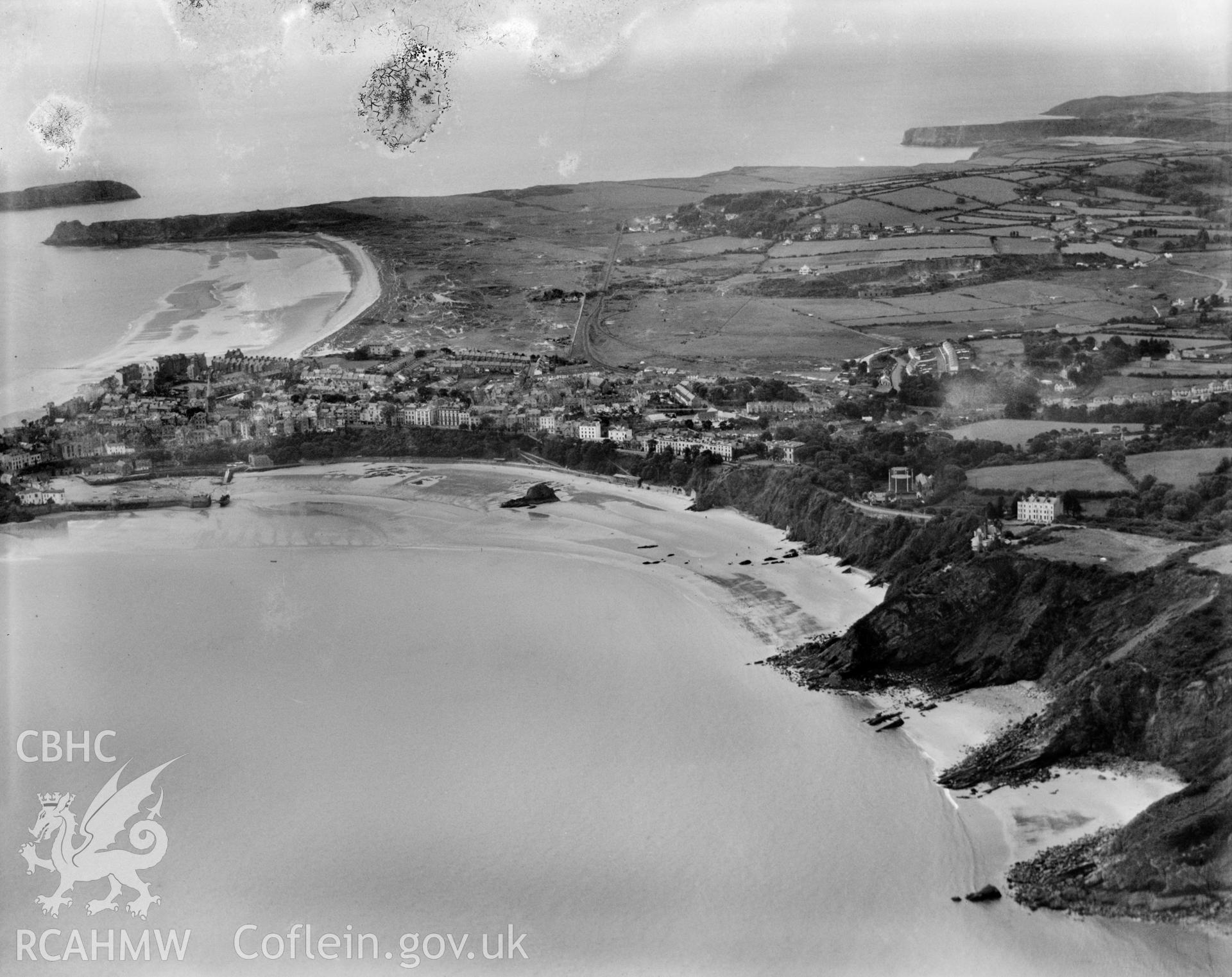 General view of Tenby, oblique aerial view. 5?x4? black and white glass plate negative.