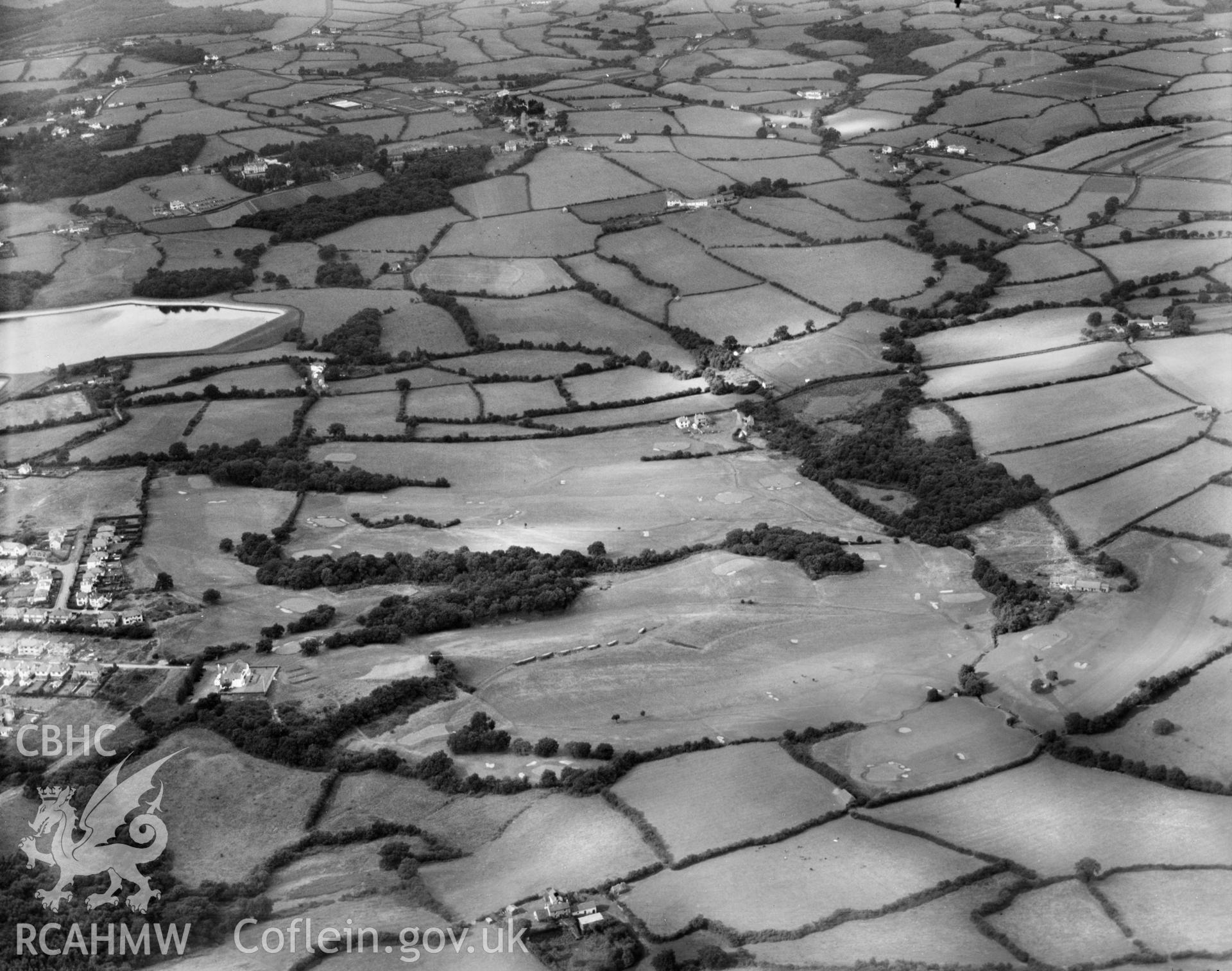 View of Cardiff golf club, oblique aerial view. 5?x4? black and white glass plate negative.