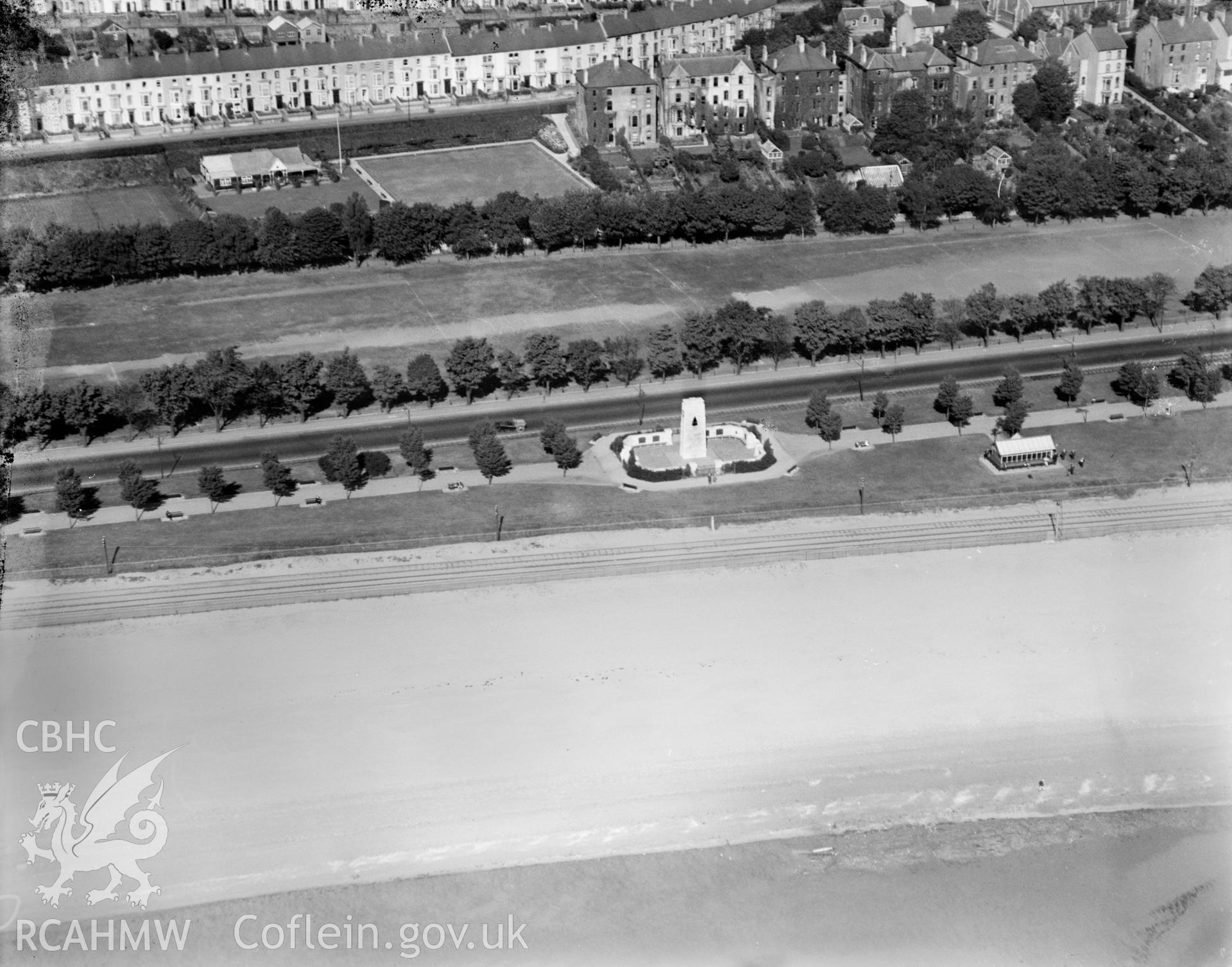 View of Swansea War Memorial and Promenade, oblique aerial view. 5?x4? black and white glass plate negative.